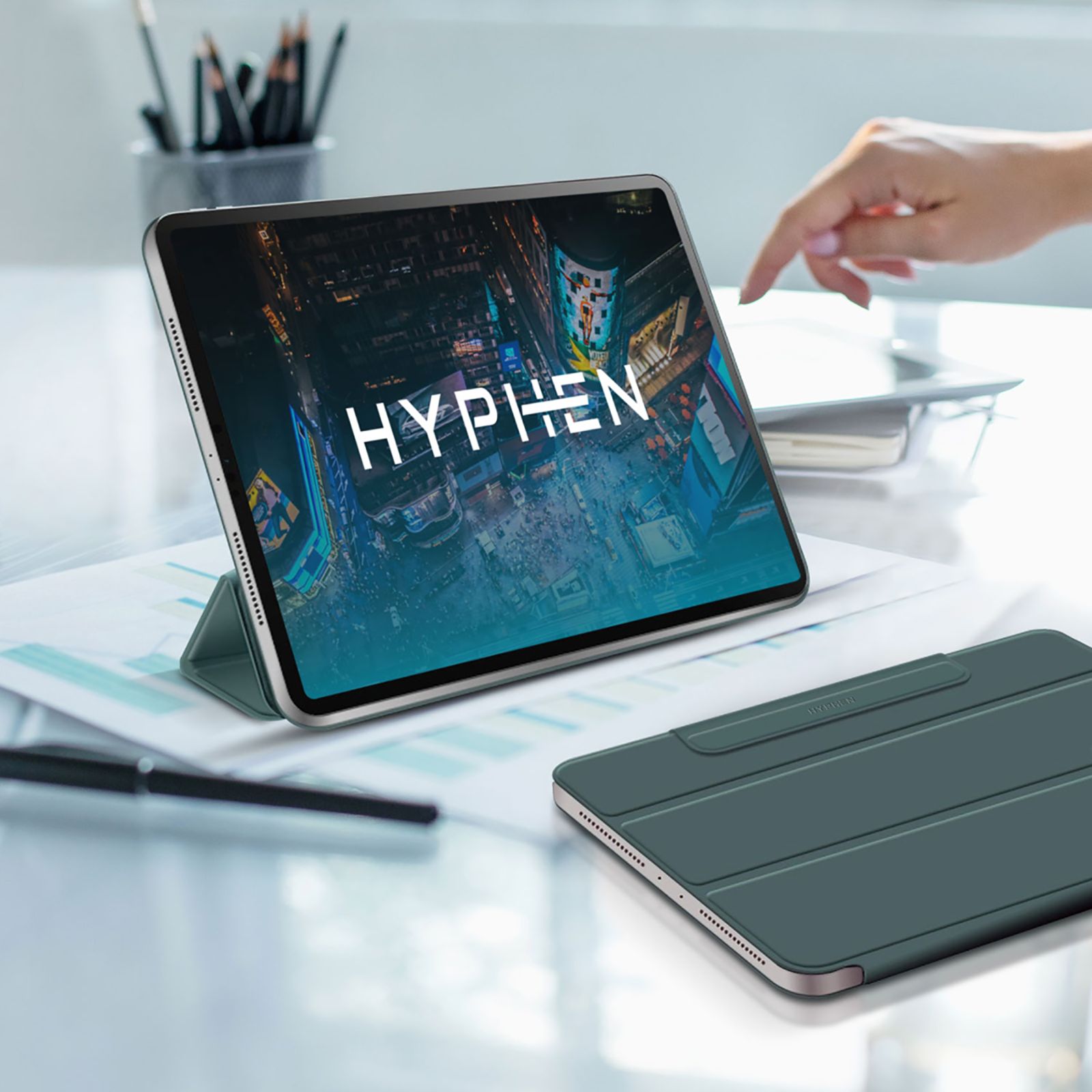 Hyphen VERSO Polyurethane Folio Case for Apple iPad Pro 11 Inch (3rd, 4th & 5th Gen) (Built-in Magnet, Midnight Green)_10