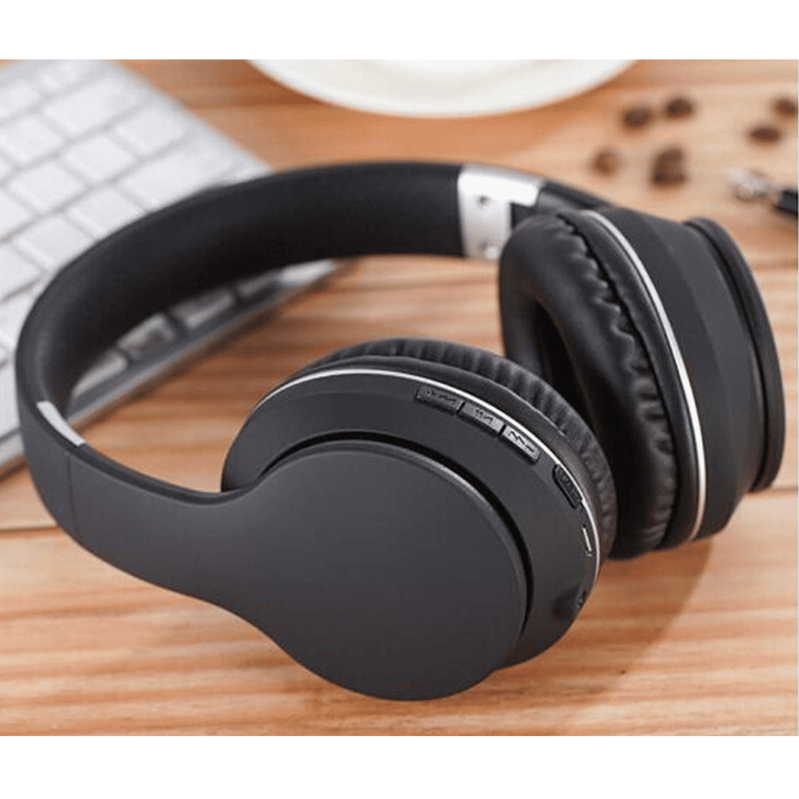 HP BH10 9WZ46PA#ACJ Over-Ear Bluetooth Headphones (Black) HP BH10 9WZ46PA#ACJ Over-Ear Bluetooth Headphones (Black)_4