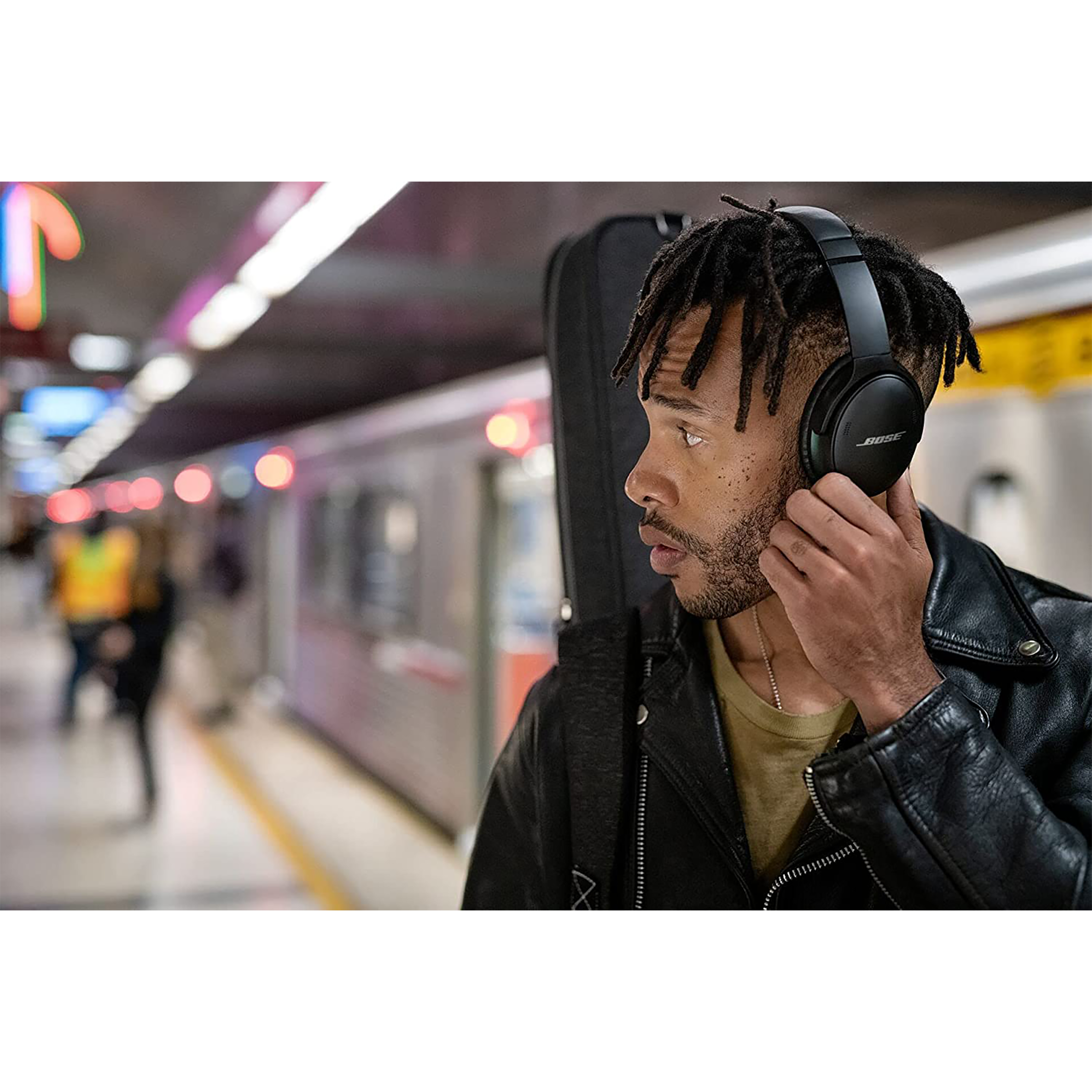 BOSE QuietComfort 45 866724-0100 Bluetooth Headphone with Mic (24 Hours Playtime, Over Ear, Black)_6
