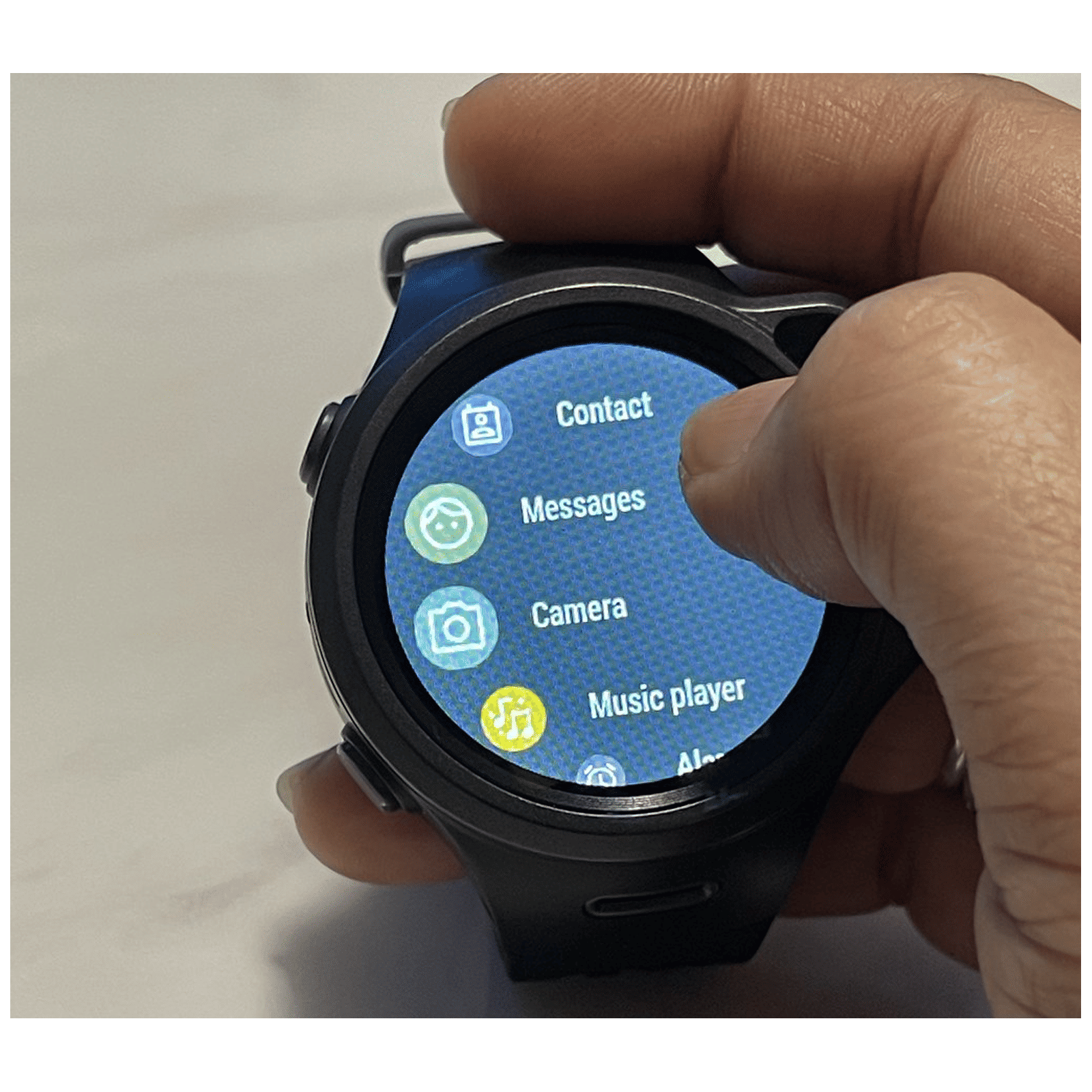 WATCHOUT Next-Gen Smartwatch with GPS (33.02mm Display, Water Resistant, Space Grey Strap)_7