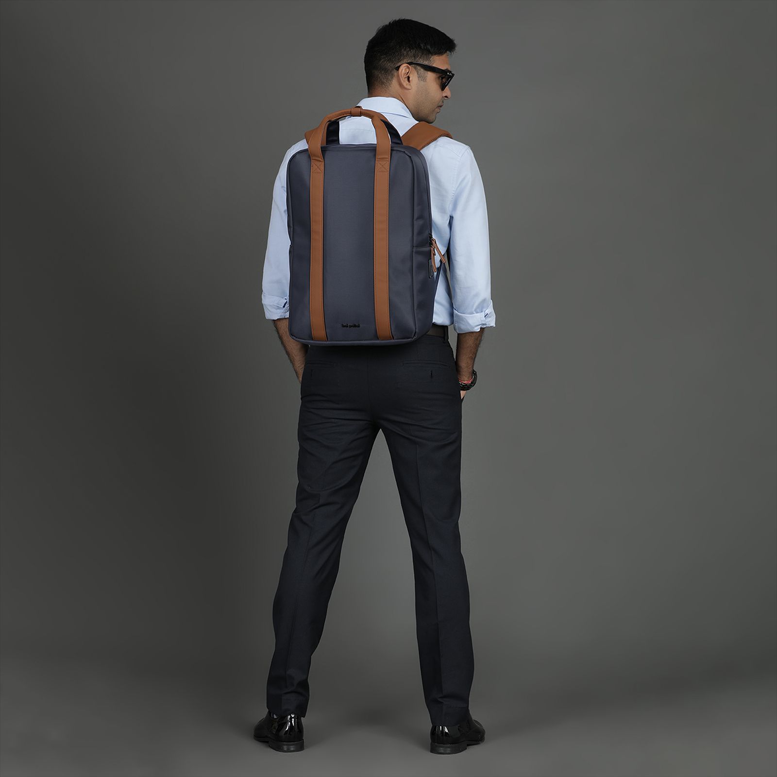 hoi polloi Stanly Nylon, Polyester, PU Laptop Backpack for 16 Inch Laptop (13.8 L, Water Resistant, Starry Night Blue & Tan)_9