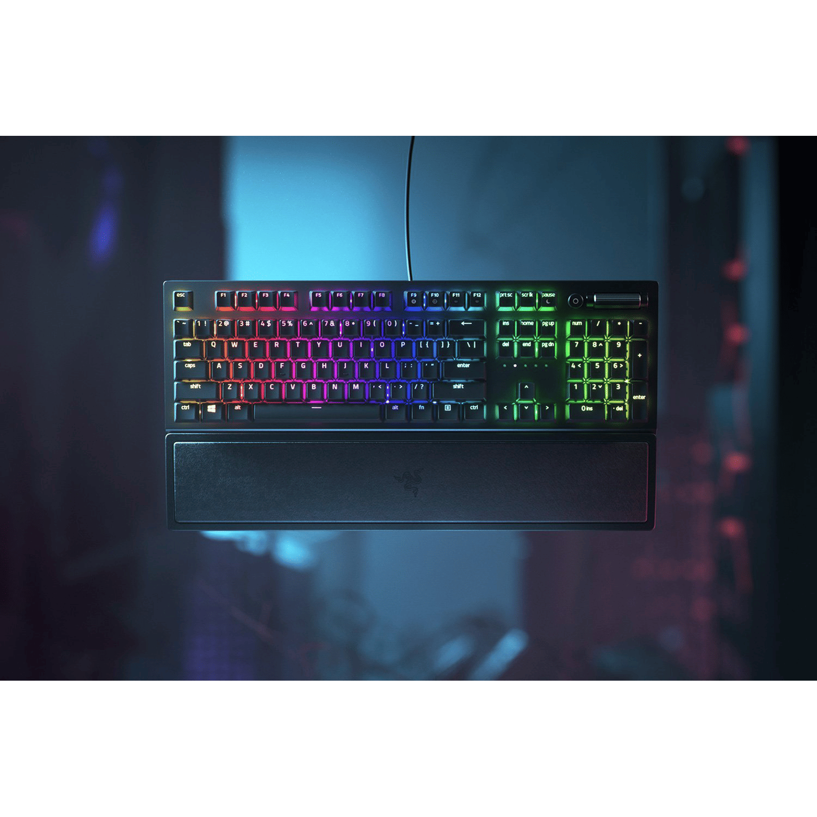 RAZER BlackWidow V3 Wired Gaming Keyboard with Backlit Keys (Ergonomic Wrist Rest, Black)_7