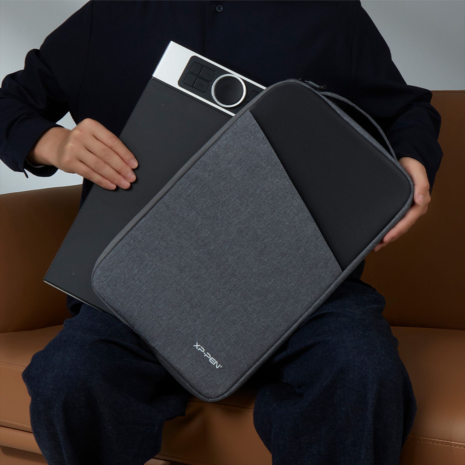 XPPen ACJ03 Polyester Sleeve for 12, 13.3, 15.6, 16 Inch Tablets (Waterproof & Shockproof, Grey)_13