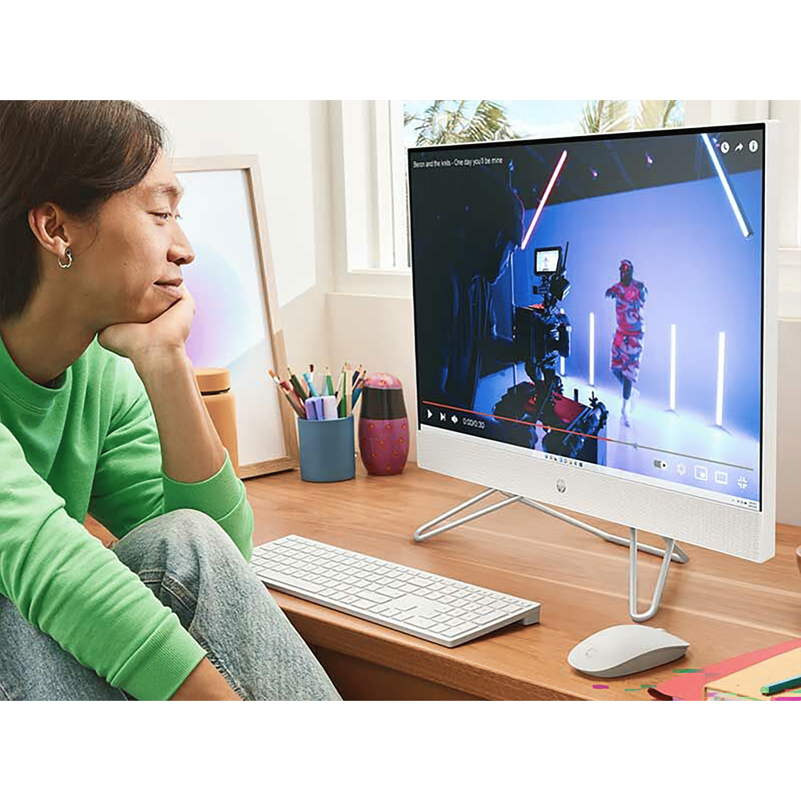 HP 27-cb1345in 27 Inch Full HD IPS Display Intel Core i3 12th Gen Windows 11 Home Desktop (8GB, 512GB SSD, Intel UHD)_17