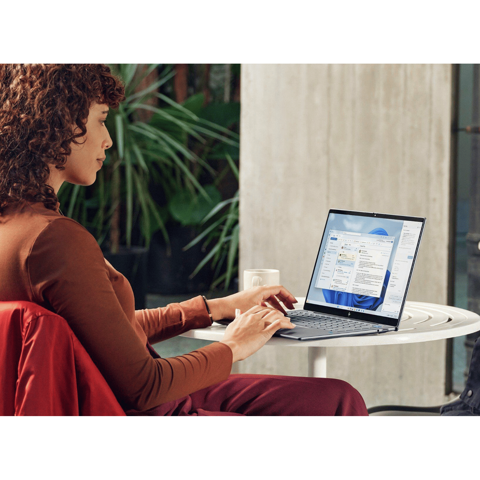 HP OmniBook X 14-fe0121QU Snapdragon X Elite Touchscreen Thin & Light Laptop (16GB, 1TB SSD, Next-Gen Windows, 14 inch 2.2K IPS Display, MS Office 2021, Meteor Silver, 1.34 KG) HP OmniBook X 14-fe0121QU Snapdragon X Elite Touchscreen Thin & Light Laptop (16GB, 1TB SSD, Next-Gen Windows, 14 inch 2.2K IPS Display, MS Office 2021, Meteor Silver, 1.34 KG)_14