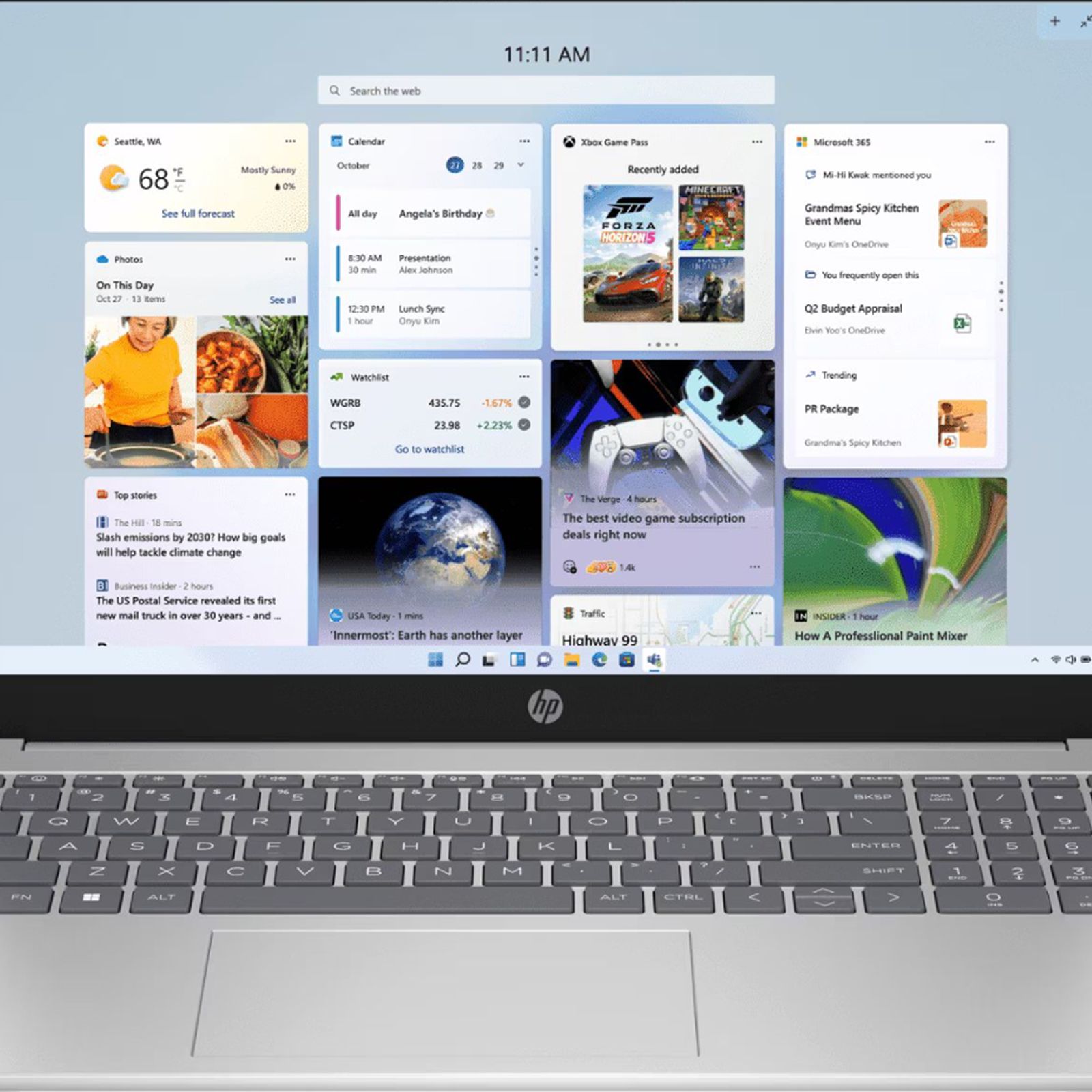 HP 15-fc0704AU AMD Ryzen 5 Thin & Light Laptop (8GB, 512GB SSD, Windows 11 Home, 15.6 inch Full HD Display, Natural Silver, 1.59 KG)_4