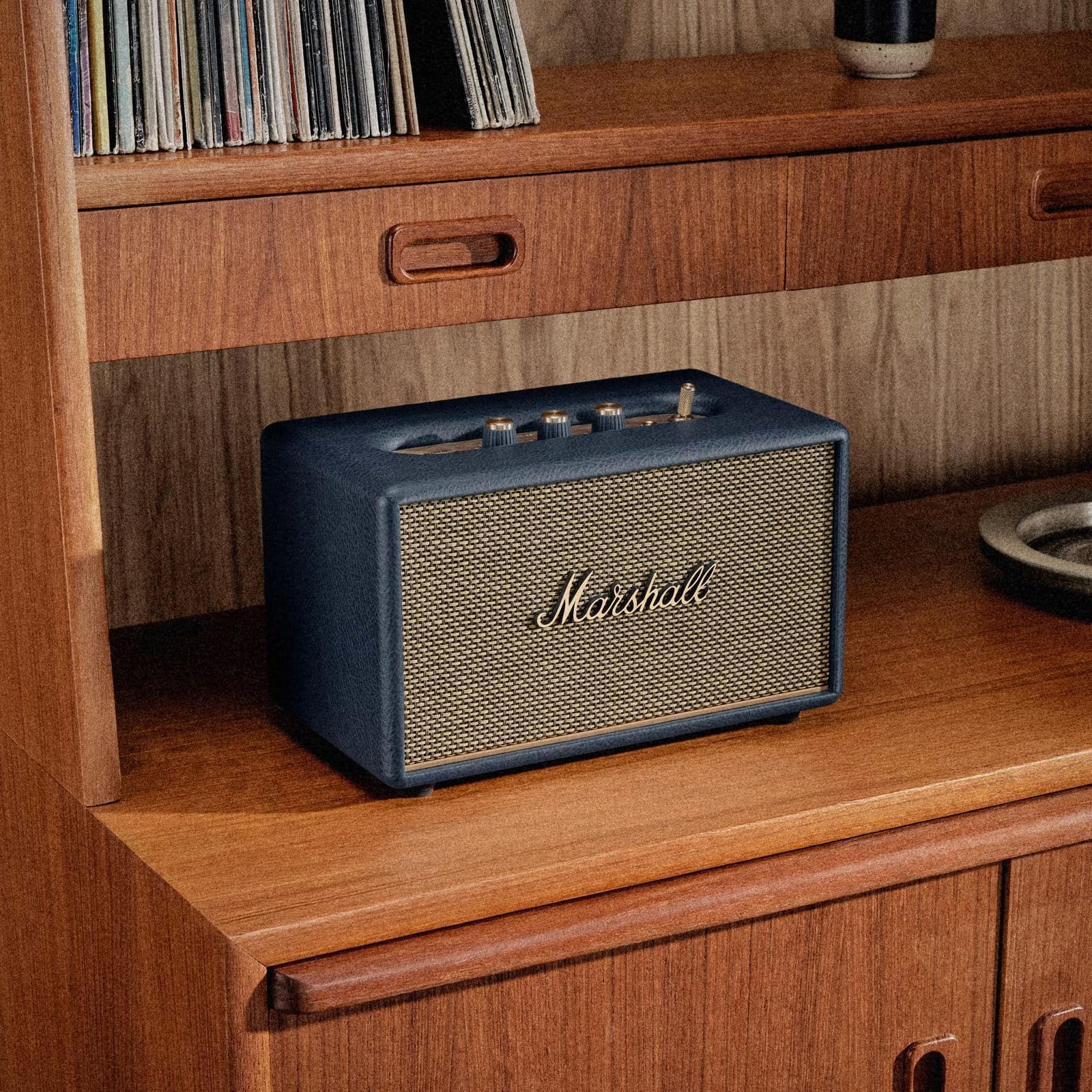 Marshall Action III 60W Portable Bluetooth Speaker (Connect & Control, Stereo Channel, Midnight Blue) Marshall Action III 60W Portable Bluetooth Speaker (Connect & Control, Stereo Channel, Midnight Blue)_9