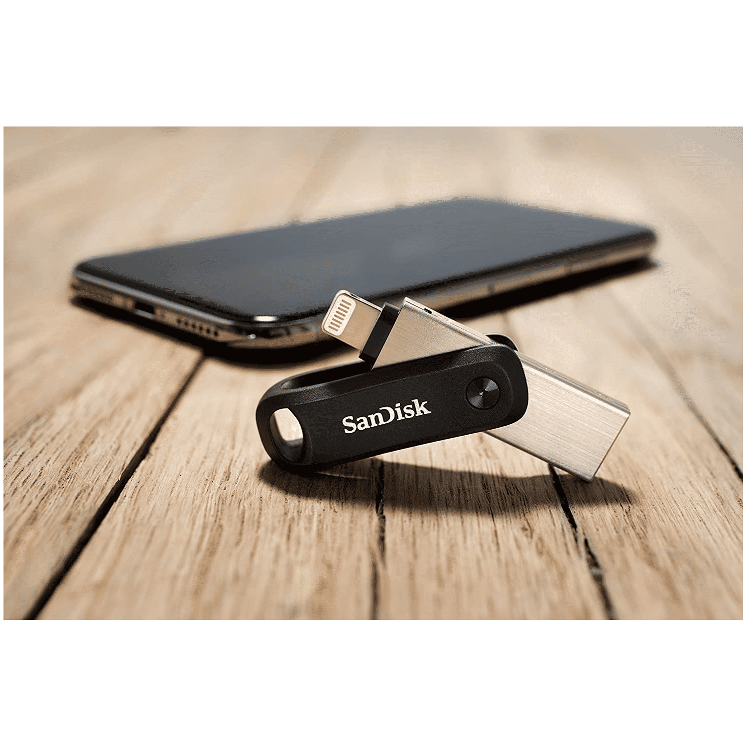 SanDisk iXpand 64GB USB Type A (3.0) Pen Drive (Dual-Purpose Swivel with Keyring Hole, Black)_10