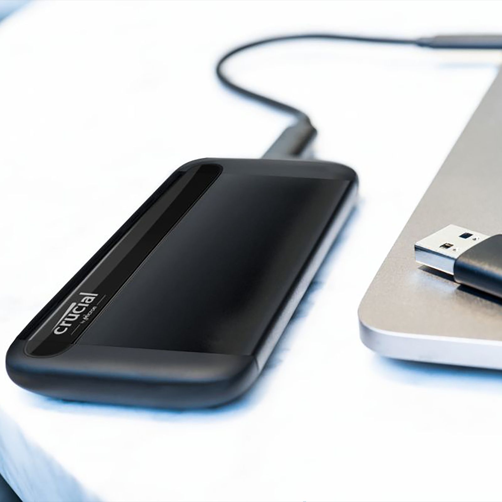 Crucial X8 2TB USB-C (3.2) Portable Solid State Drive (Shock & Vibration Resistant, Black)_4