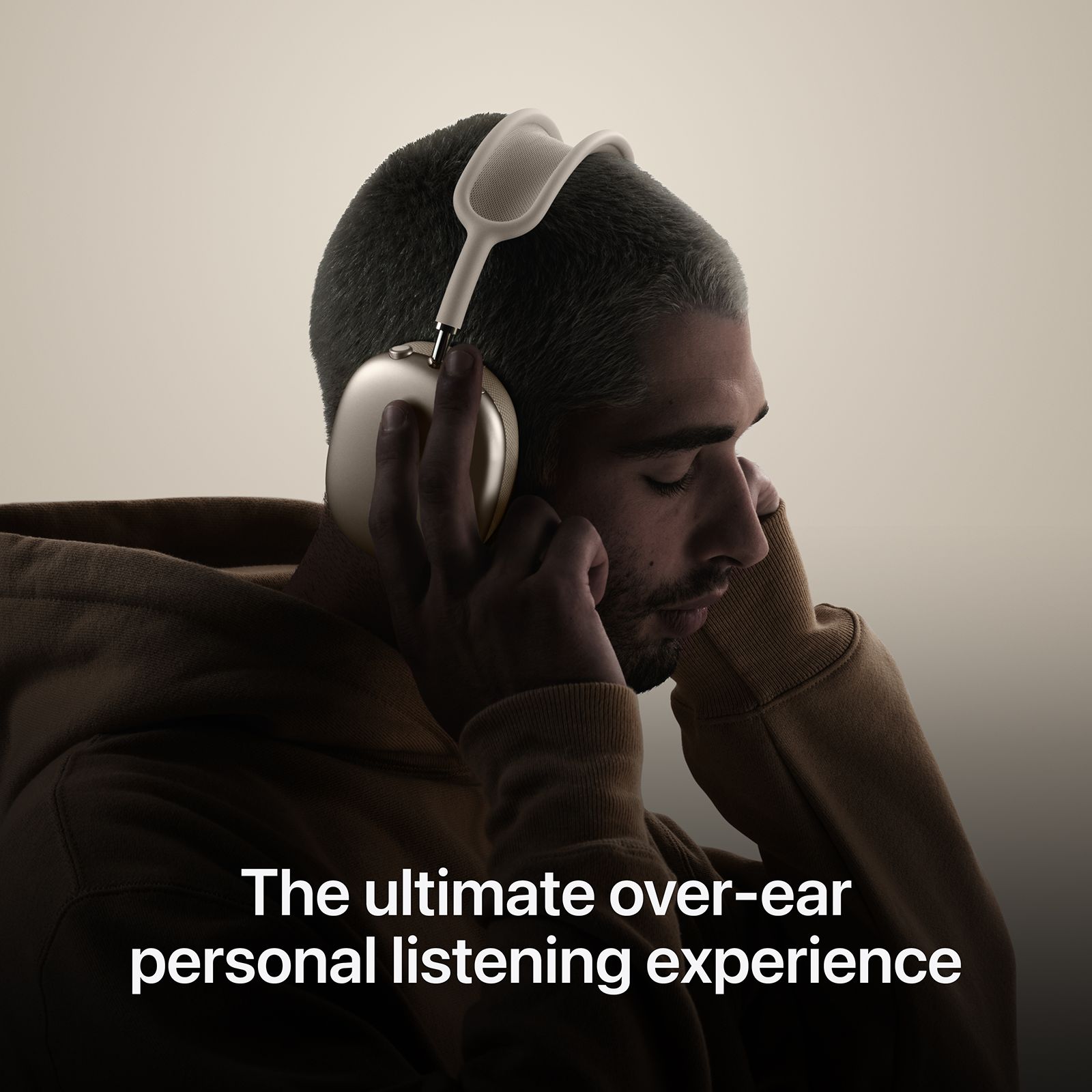 Apple AirPods Max with Active Noise Cancellation (USB-C, Orange)_5