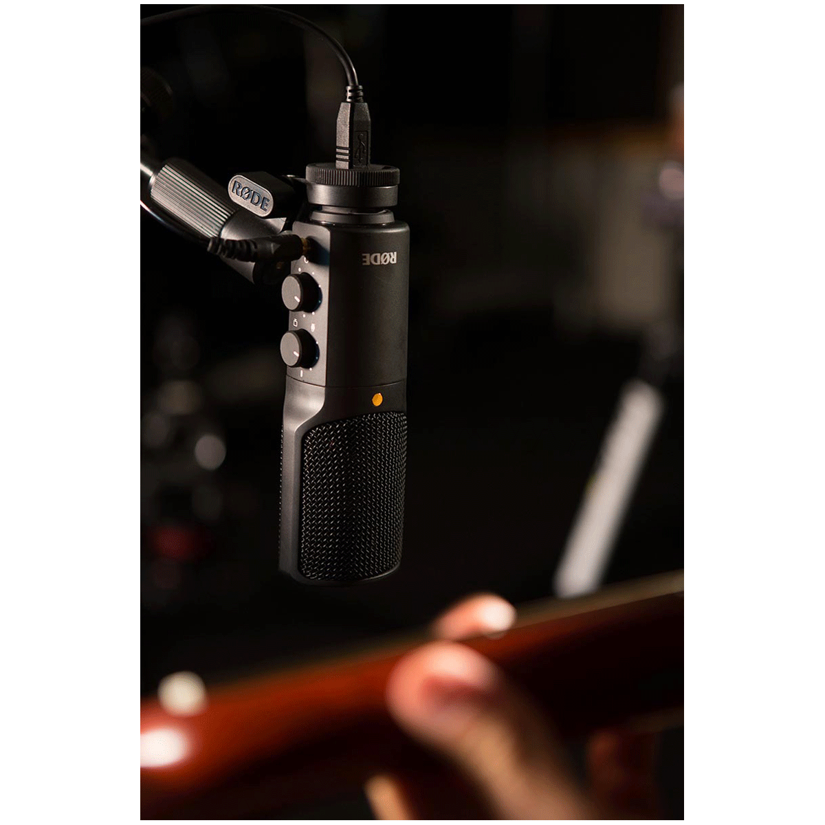 RODE NT-USB 3.5 Jack & USB Wired Microphone with Professional Pop Filter (Black) RODE NT-USB 3.5 Jack & USB Wired Microphone with Professional Pop Filter (Black)_14