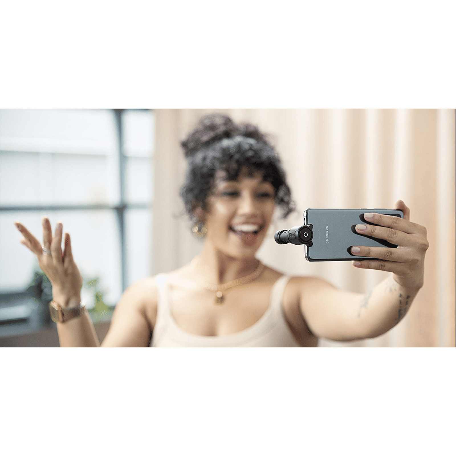RODE VideoMic Me-C Type C Wired Microphone with Broadcast Quality Audio (Black) RODE VideoMic Me-C Type C Wired Microphone with Broadcast Quality Audio (Black)_4