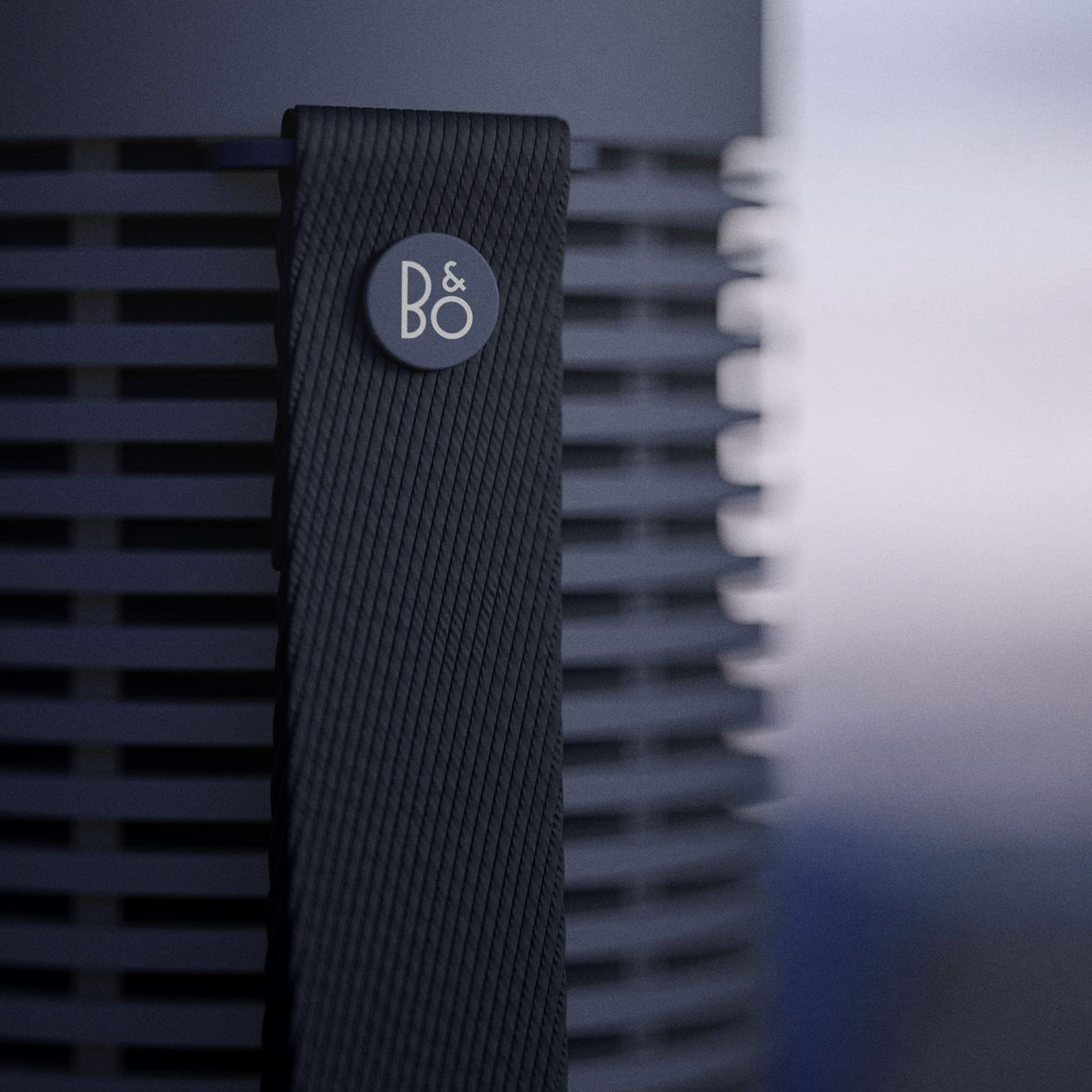 Bang & Olufsen Beosound Explore 60W Portable Bluetooth Speaker (IP67 Waterproof, True360 Sound, Stereo Channel, Navy) Bang & Olufsen Beosound Explore 60W Portable Bluetooth Speaker (IP67 Waterproof, True360 Sound, Stereo Channel, Navy)_5