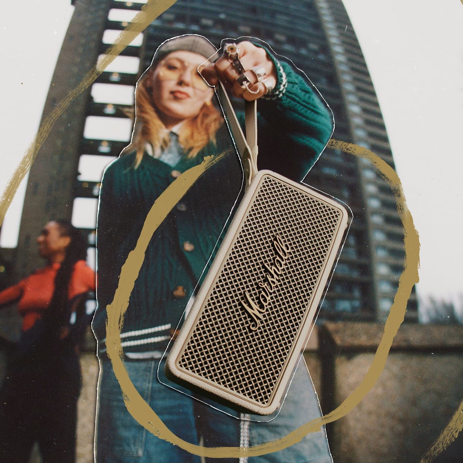 Marshall MIDDLETON 2 80W Portable Bluetooth Speaker (IP67 Water Resistant, True Stereophonic, Stereo Channel, Cream)_6