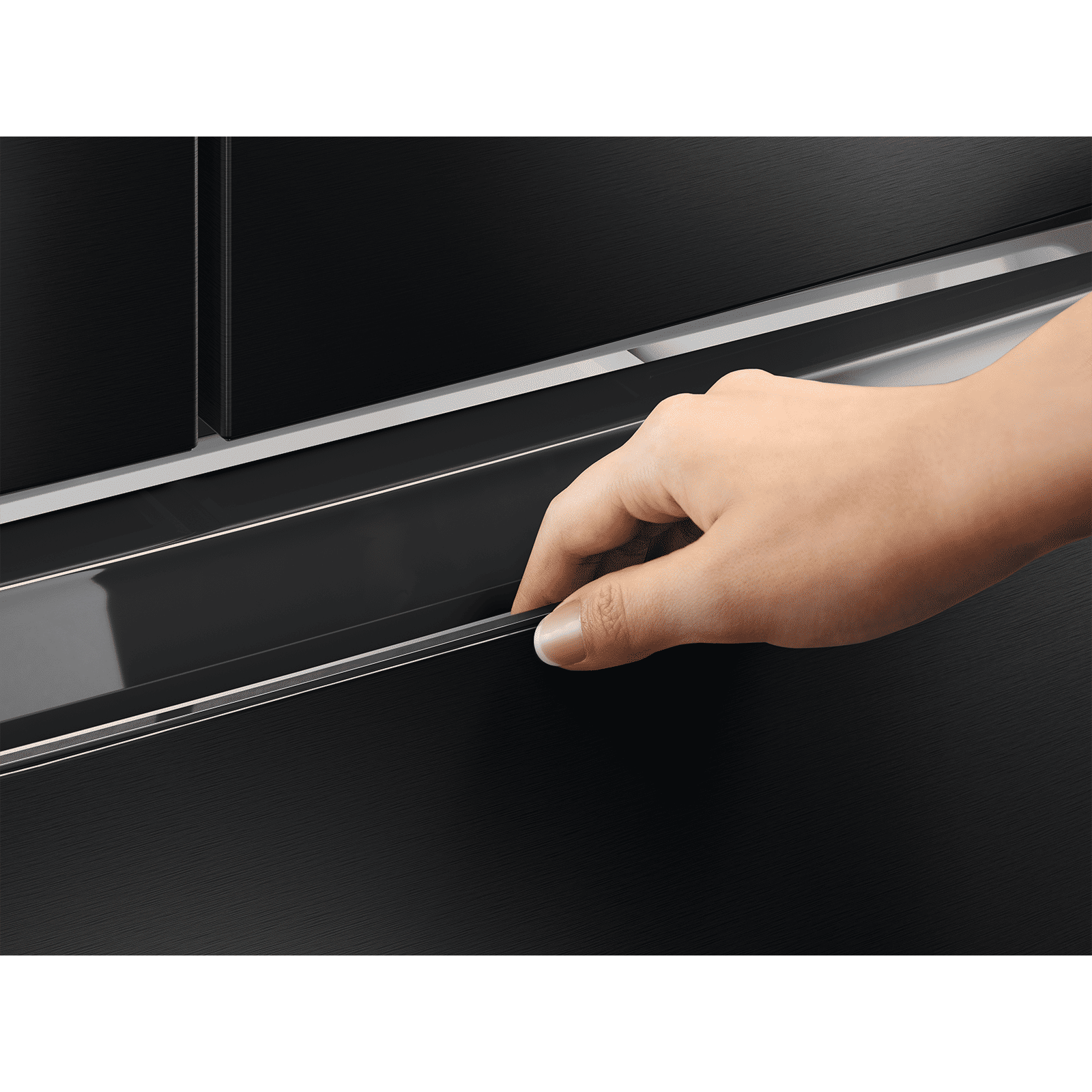 Electrolux 600 Series 565 Litres 4 Star Frost Free French Door Refrigerator with Electronic Touch Control (EHE5600D-B, Matt Charcoal Black) Electrolux 600 Series 565 Litres 4 Star Frost Free French Door Refrigerator with Electronic Touch Control (EHE5600D-B, Matt Charcoal Black)_8