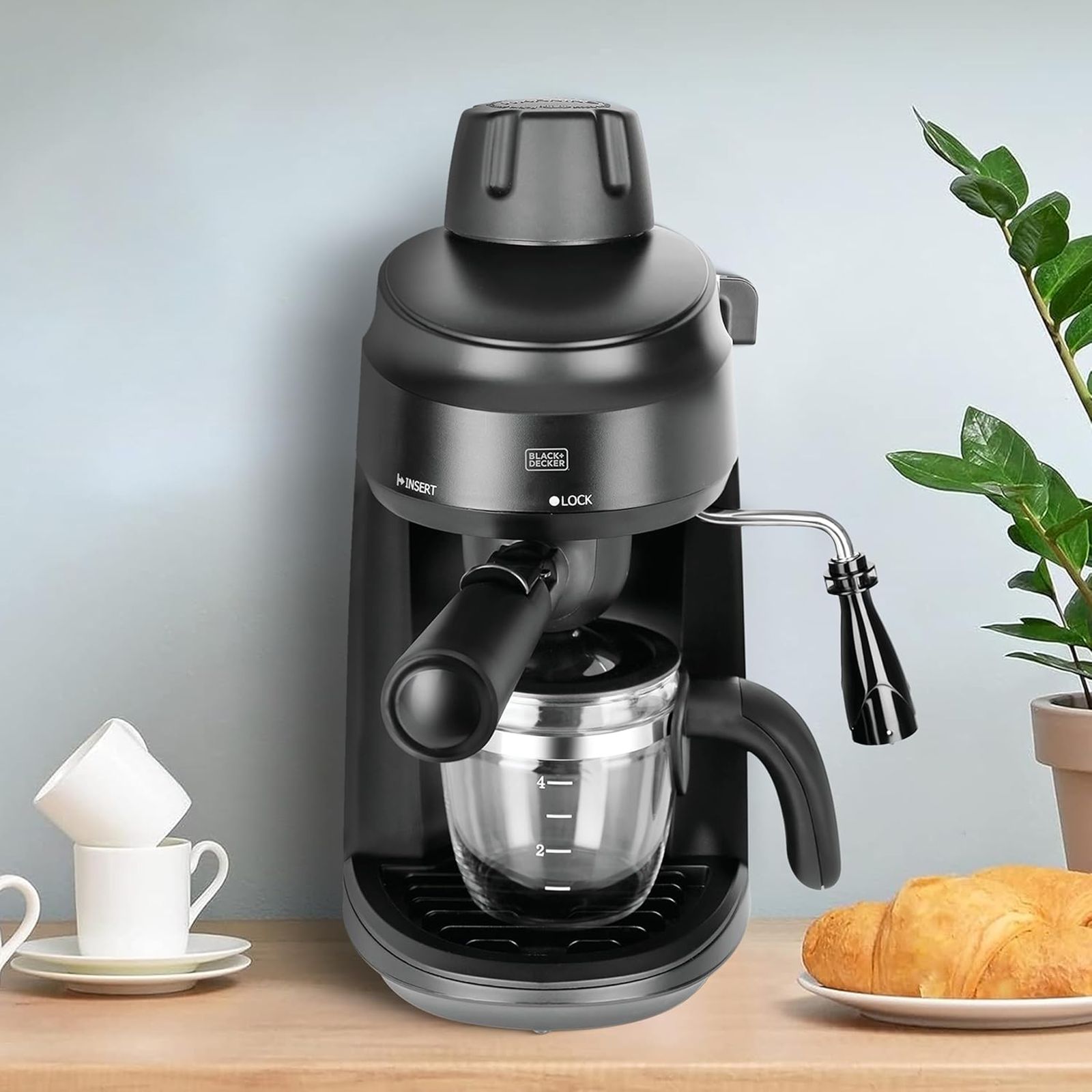 BLACK+DECKER BXCM0401IN 870 Watt 4 Cups Automatic Cappuccino & Espresso Coffee Maker with Detachable Drip Tray (Black) BLACK+DECKER BXCM0401IN 870 Watt 4 Cups Automatic Cappuccino & Espresso Coffee Maker with Detachable Drip Tray (Black)_14