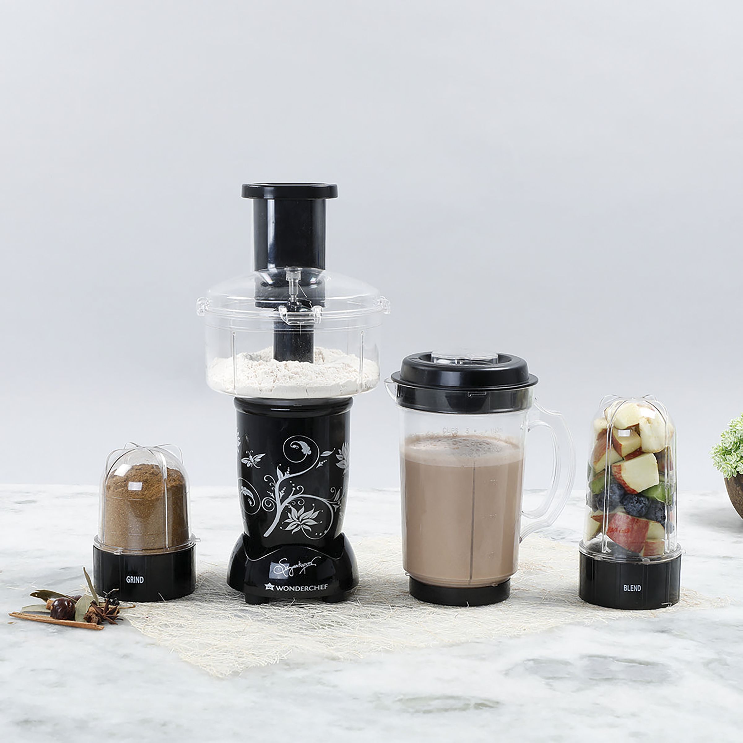 WONDERCHEF Nutri-Blend Compact 400 Watt Food Processor with 4 Blades (Black)_13