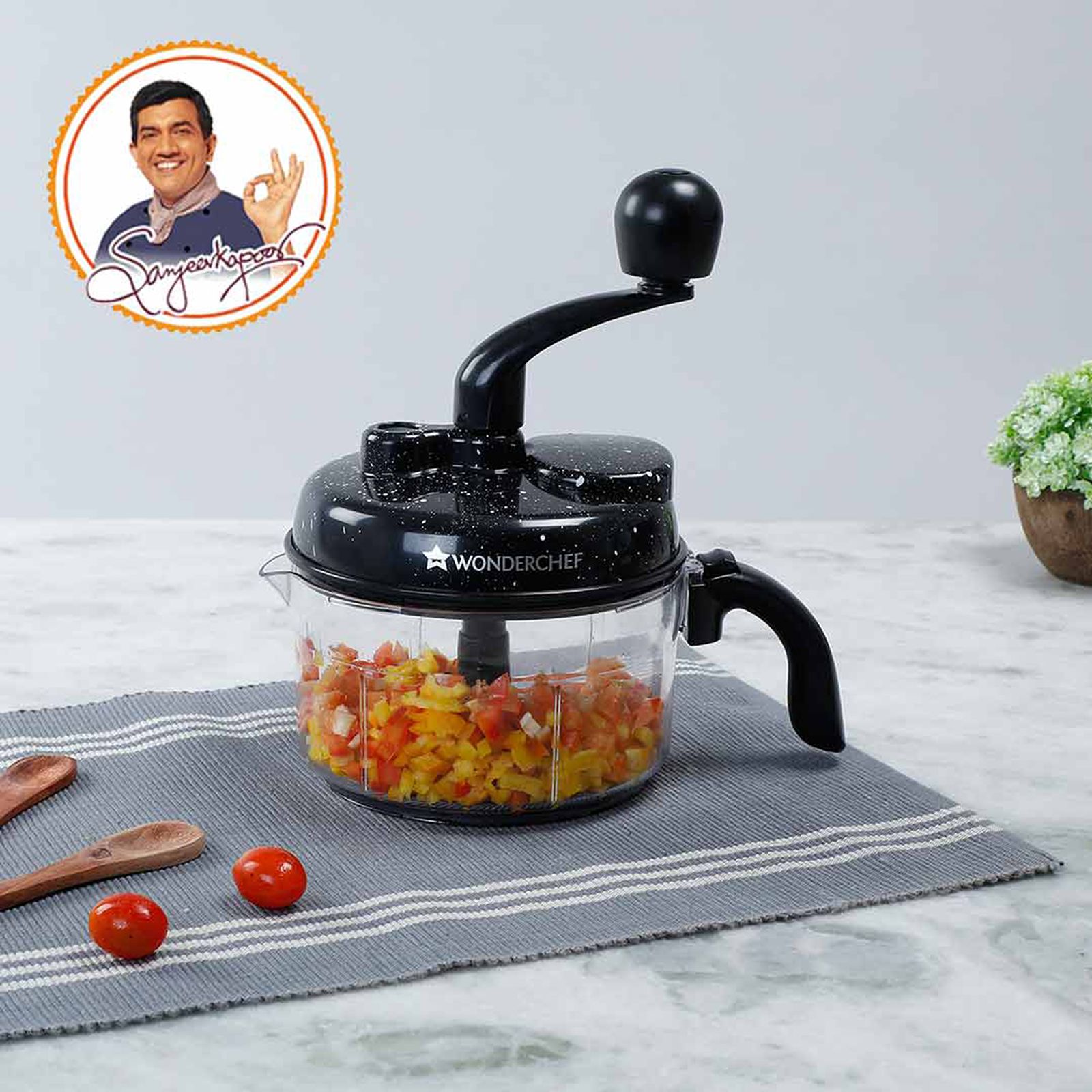 WONDERCHEF Turbo Vegetable & Fruit Chopper with 3 Blades (Black) WONDERCHEF Turbo Vegetable & Fruit Chopper with 3 Blades (Black)_14