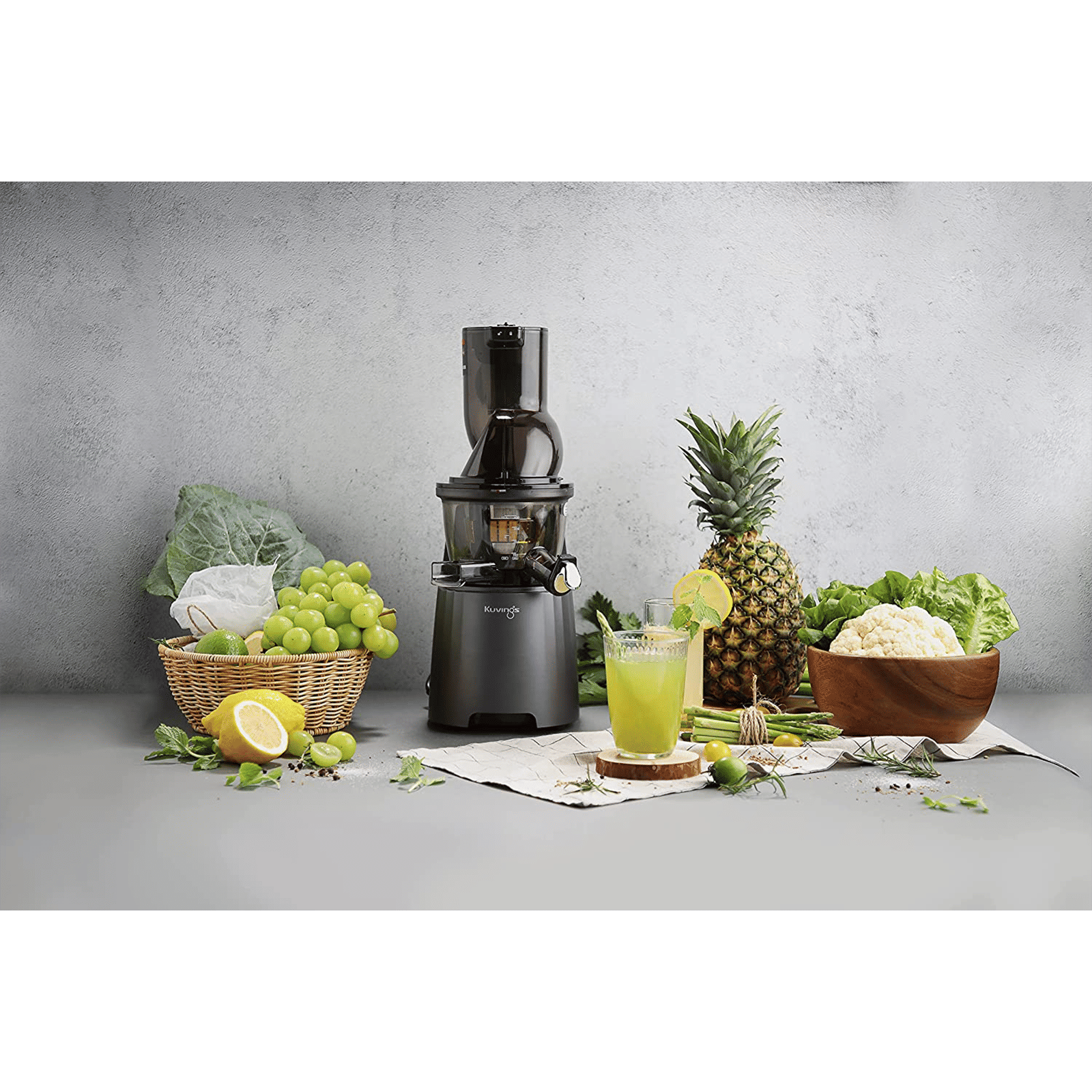 Kuvings EVO810 240 Watt 1 Jar Cold Press Slow Juicer (50 RPM, 3-in-1 Multi Function, Black) Kuvings EVO810 240 Watt 1 Jar Cold Press Slow Juicer (50 RPM, 3-in-1 Multi Function, Black)_5