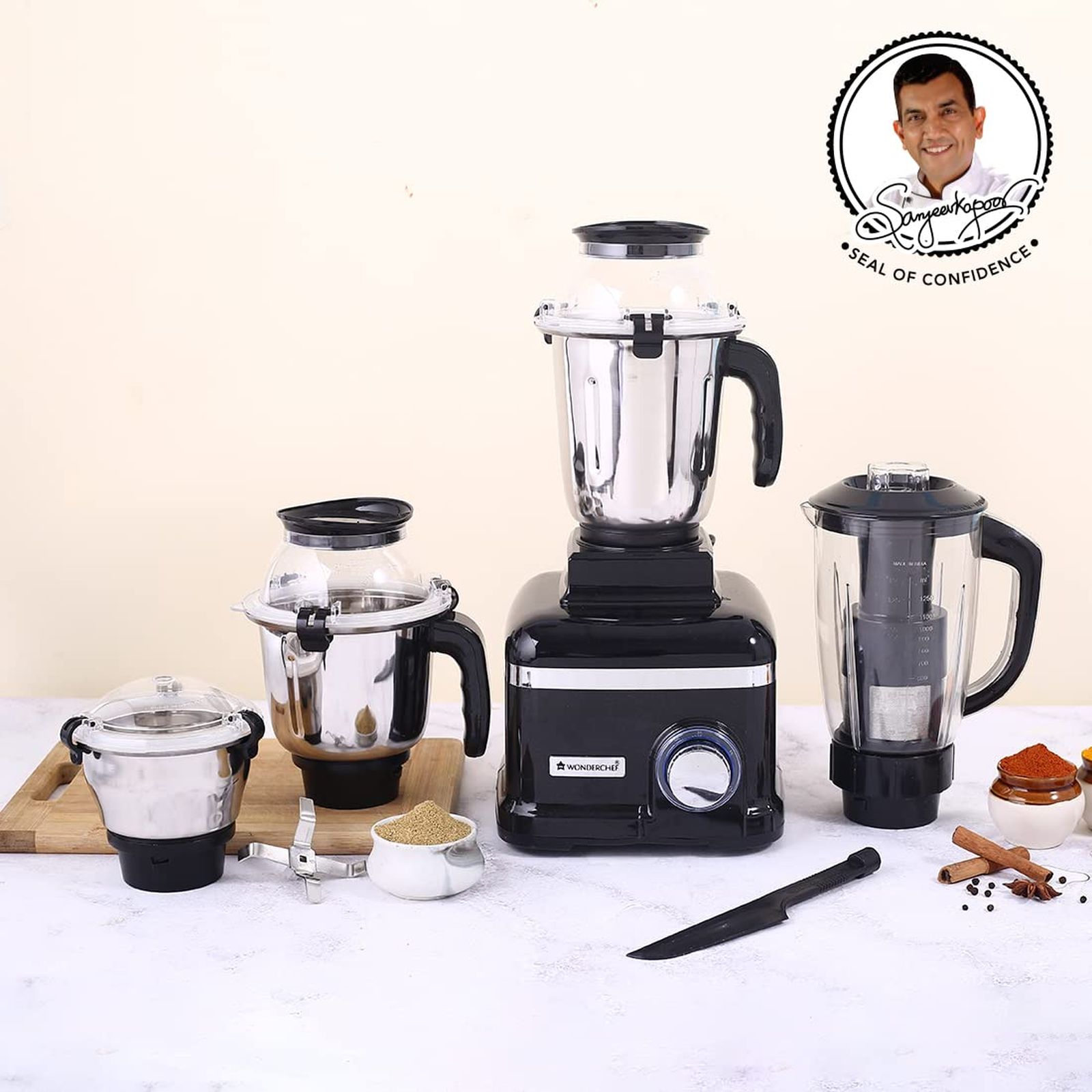 WONDERCHEF Sumo Black DLX 1000 Watt 4 Jars Mixer Grinder (Advanced Air Ventilation System, Black) WONDERCHEF Sumo Black DLX 1000 Watt 4 Jars Mixer Grinder (Advanced Air Ventilation System, Black)_6