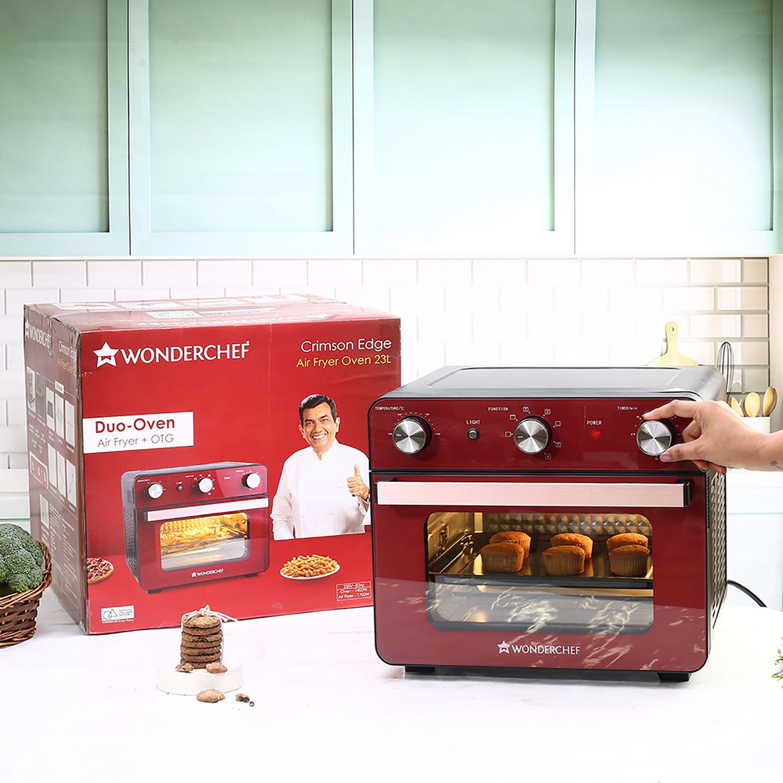 WONDERCHEF Crimson Edge 23L Air Fryer Microwave Oven with 360 Degree Hot Air Circulation Technology (Red) WONDERCHEF Crimson Edge 23L Air Fryer Microwave Oven with 360 Degree Hot Air Circulation Technology (Red)_6