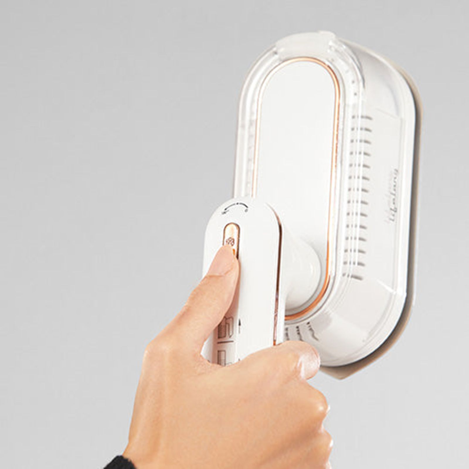Lifelong LLGRMS901 1250 Watts Handheld Garment Steamer (90ml Water Tank, 2 Modes, 180 Degree Rotatable Handle, White)_3