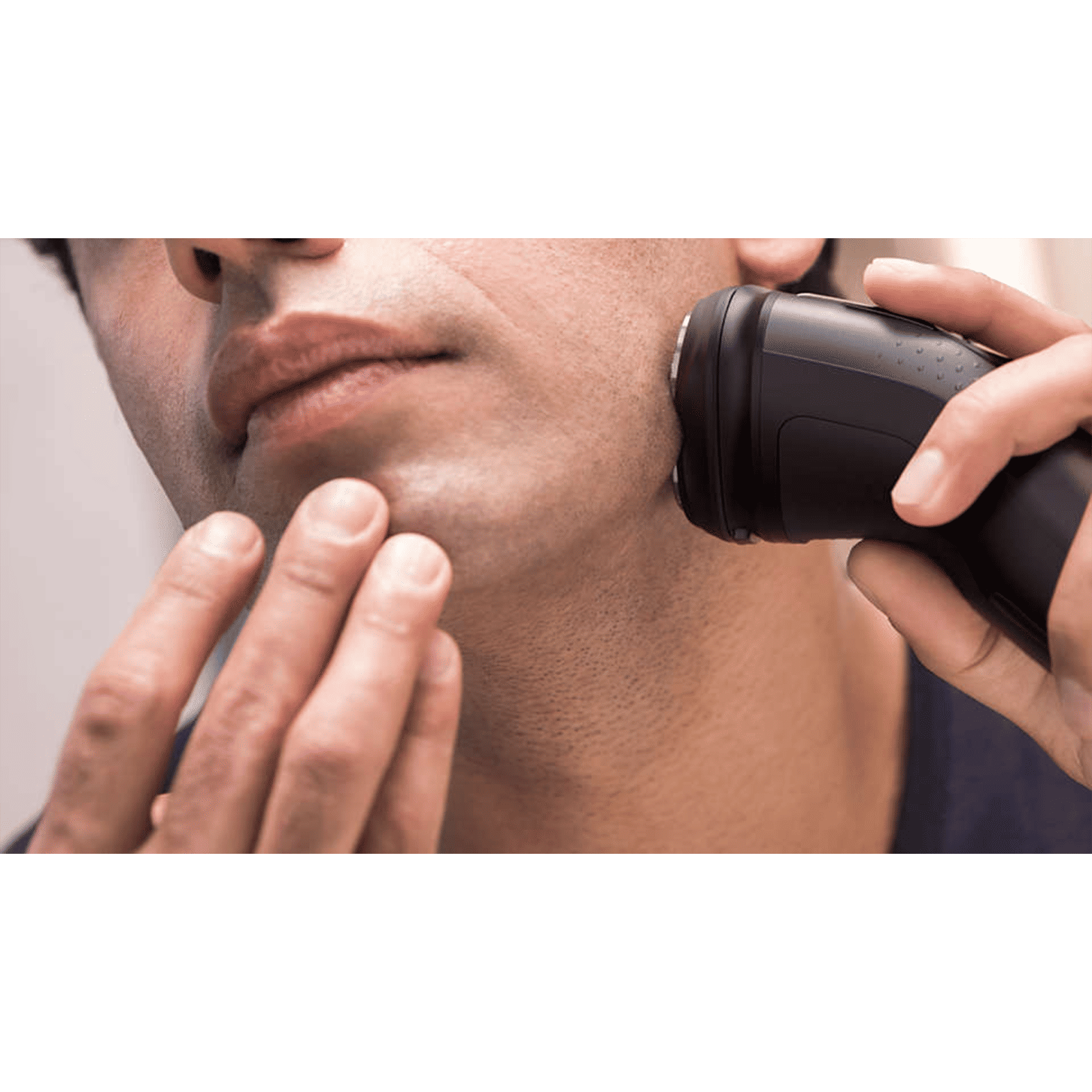 PHILIPS Series 1000 Rechargeable Cordless Shaver for Face for Men (40min Runtime, ComfortCut Blade System, Deep Black)_7