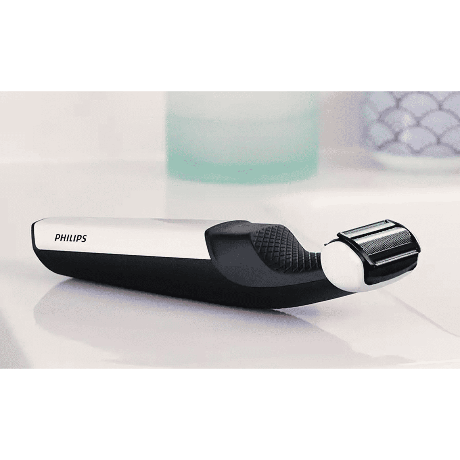 PHILIPS Series 3000 Rechargeable Cordless Body Groomer for Face & Body for Men (40min Runtime, Showerproof, White) PHILIPS Series 3000 Rechargeable Cordless Body Groomer for Face & Body for Men (40min Runtime, Showerproof, White)_5
