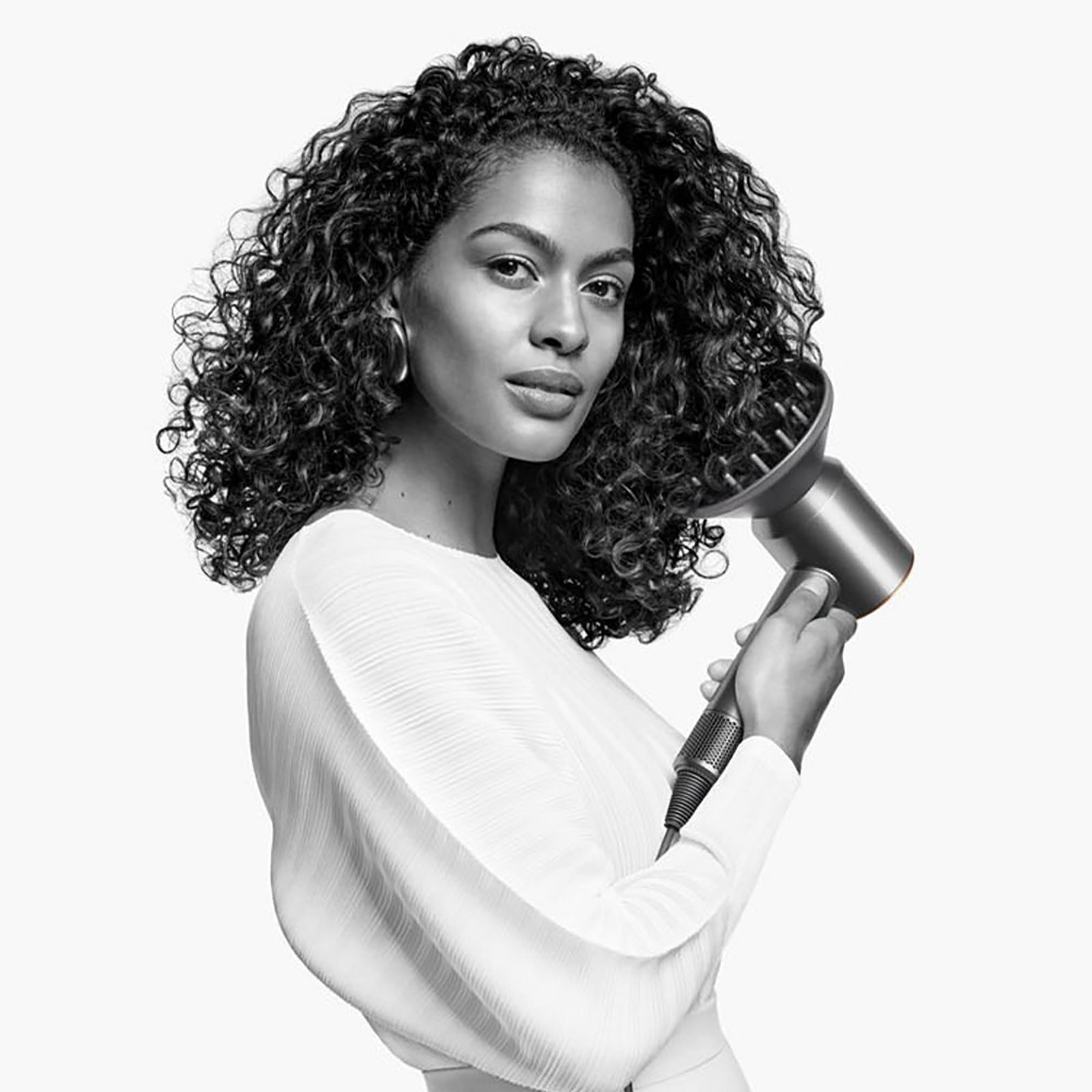 dyson Supersonic Hair Dryer with 4 Heat Settings & Cold Blast (Air Multiplier Technology, Nickel & Copper) dyson Supersonic Hair Dryer with 4 Heat Settings & Cold Blast (Air Multiplier Technology, Nickel & Copper)_6