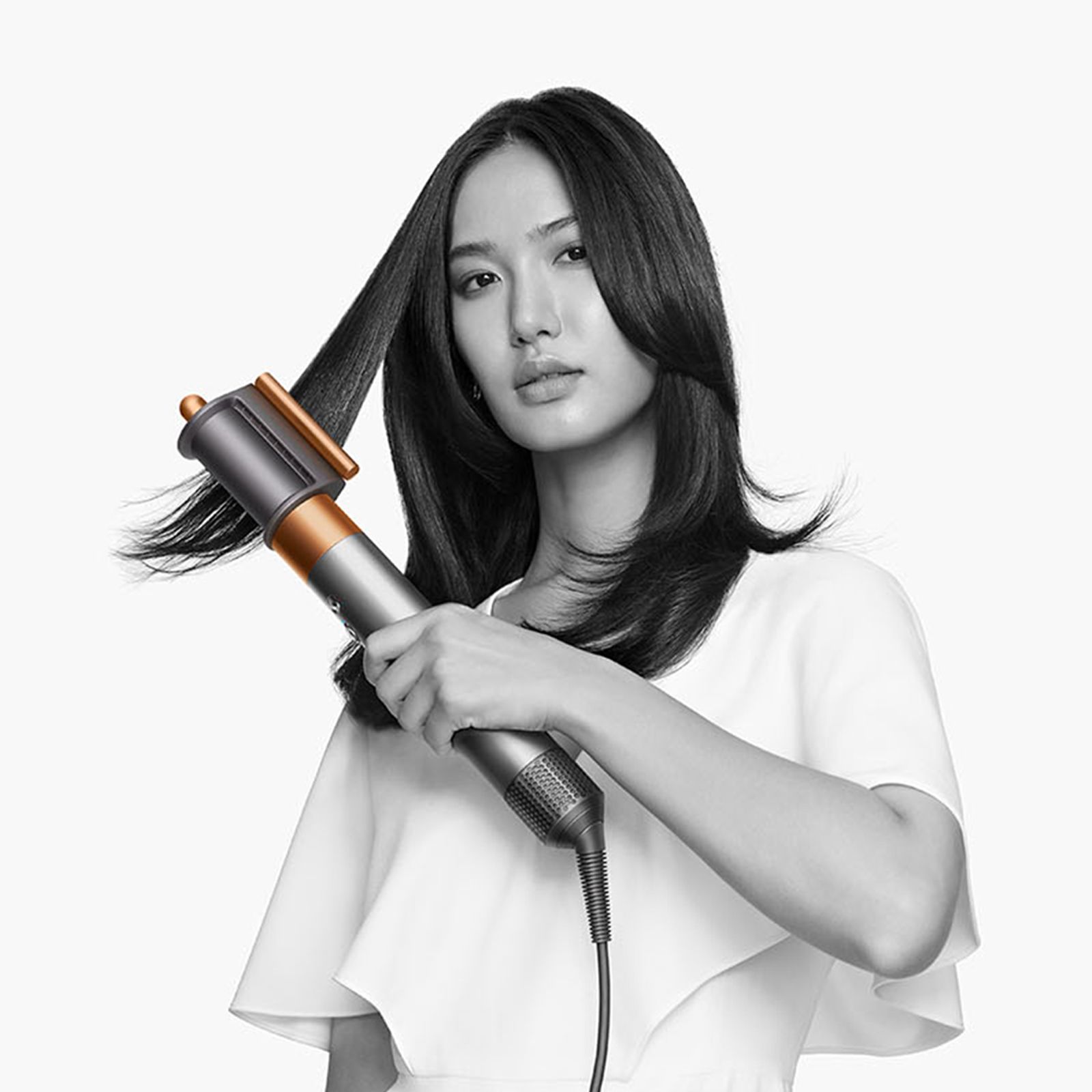 dyson Airwrap Hair Styler with Intelligent Heat Control Technology (Cold Shot, Bright Nickel & Rich Copper) dyson Airwrap Hair Styler with Intelligent Heat Control Technology (Cold Shot, Bright Nickel & Rich Copper)_7