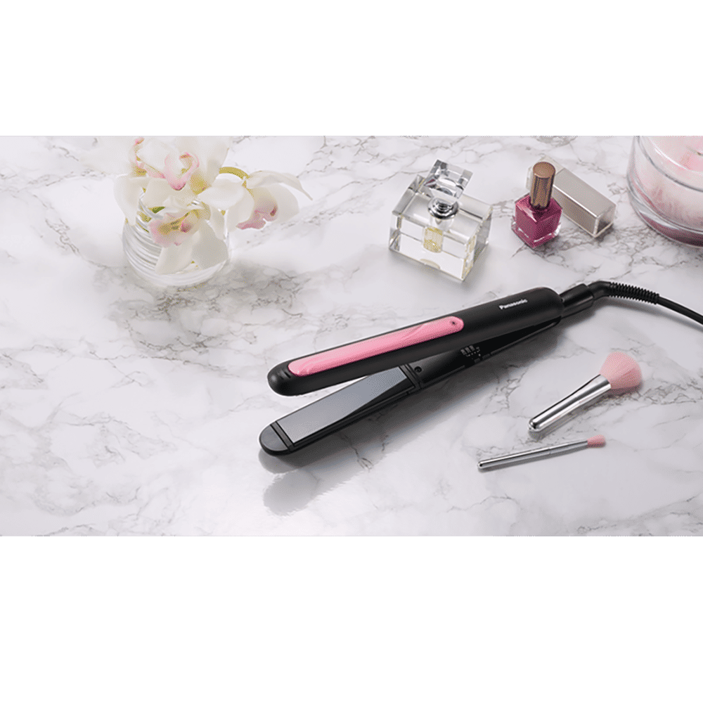 Panasonic EH-HV21-K62B Hair Straightener with 3 Temperature Settings (Keratin and Botanical Oil Infused Ceramic Plates, Black) Panasonic EH-HV21-K62B Hair Straightener with 3 Temperature Settings (Keratin and Botanical Oil Infused Ceramic Plates, Black)_10