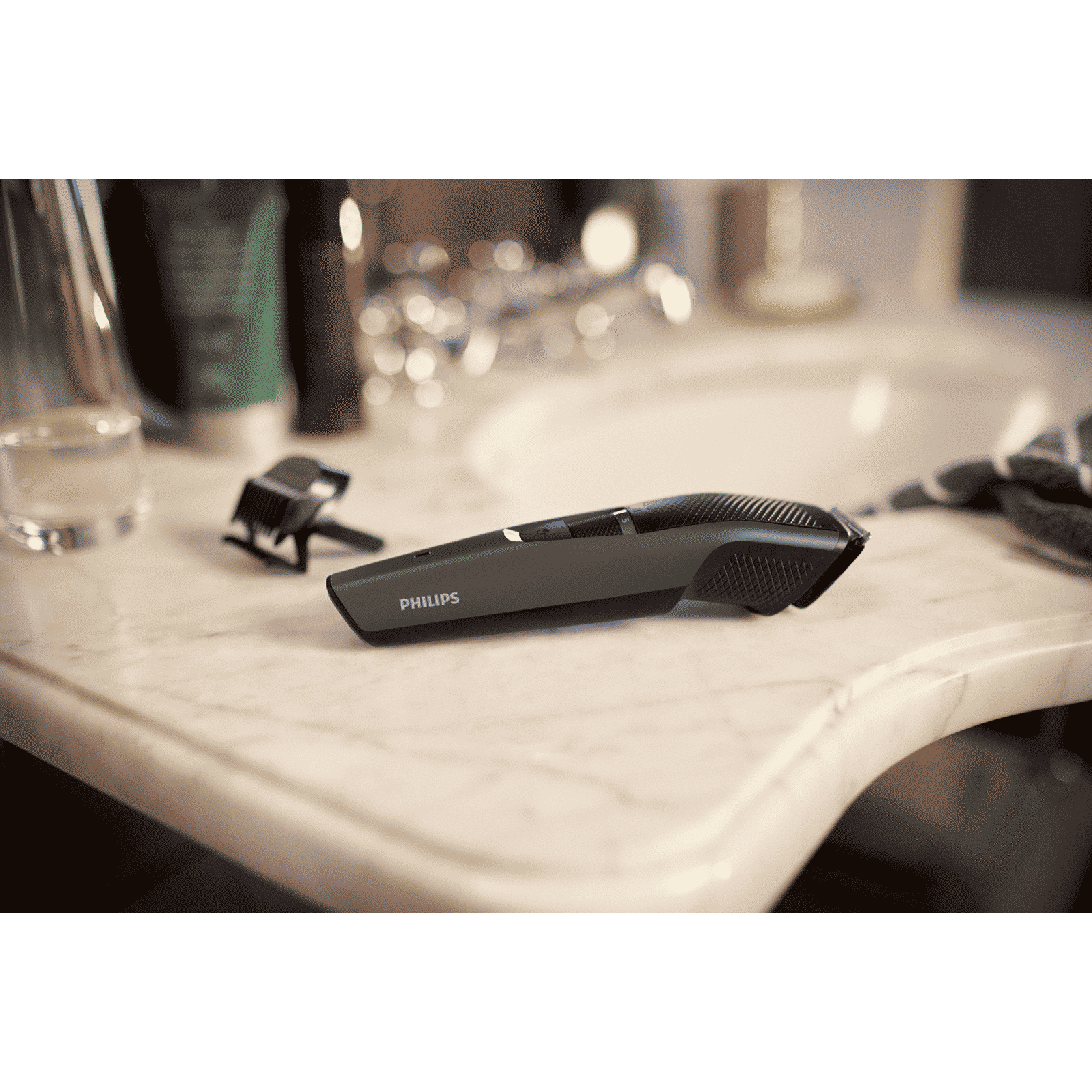 PHILIPS BT3302/15 Rechargeable Cordless Dry Trimmer for Beard and Body with 10 Length Settings for Men (60mins Runtime, Stainless Steel Blade, Black and Grey) PHILIPS BT3302/15 Rechargeable Cordless Dry Trimmer for Beard and Body with 10 Length Settings for Men (60mins Runtime, Stainless Steel Blade, Black and Grey)_6