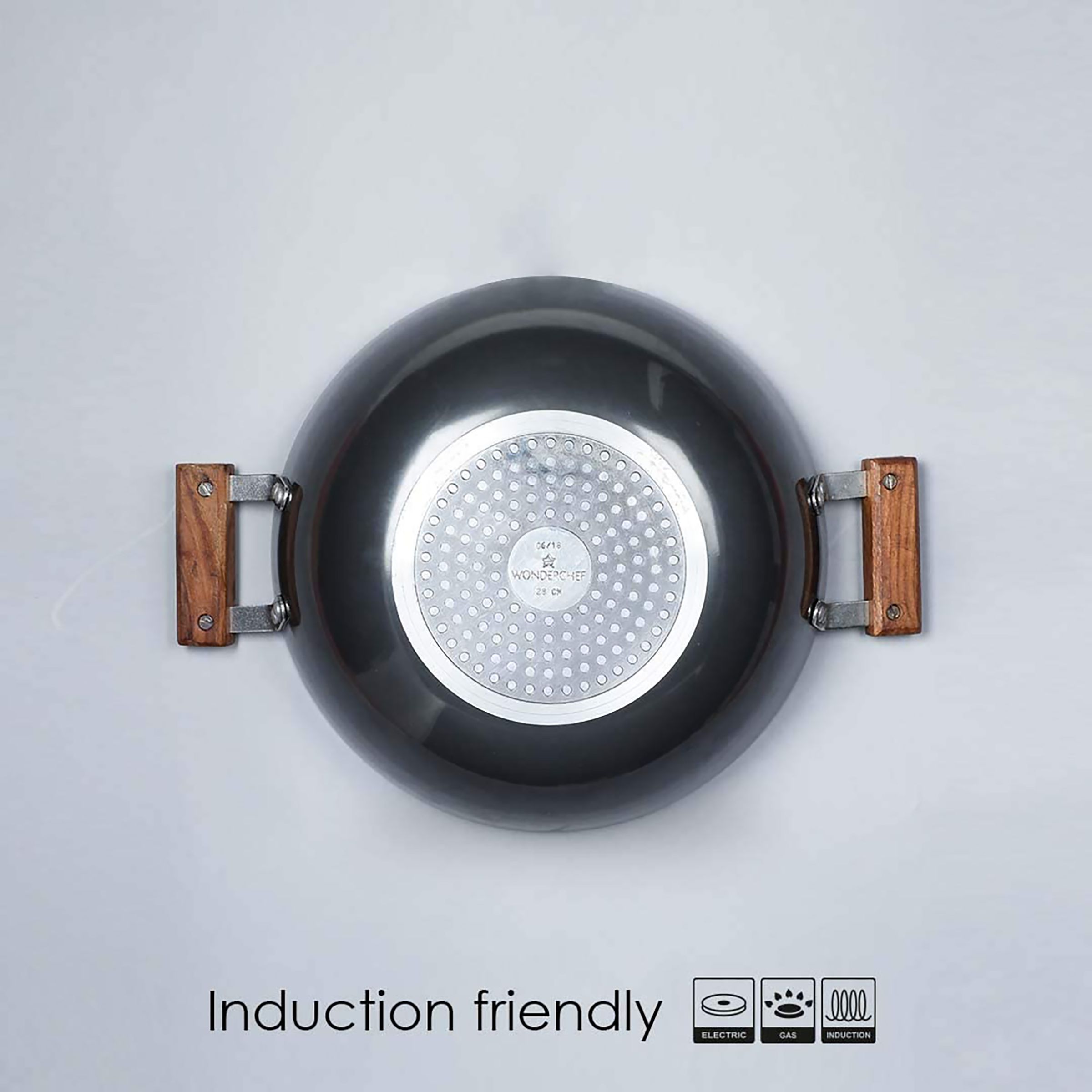 WONDERCHEF Ebony 4.5L Aluminium Wok with Stainless Steel Lid (Induction Compatible, Even Heat Distribution, Black/Brown) WONDERCHEF Ebony 4.5L Aluminium Wok with Stainless Steel Lid (Induction Compatible, Even Heat Distribution, Black/Brown)_5