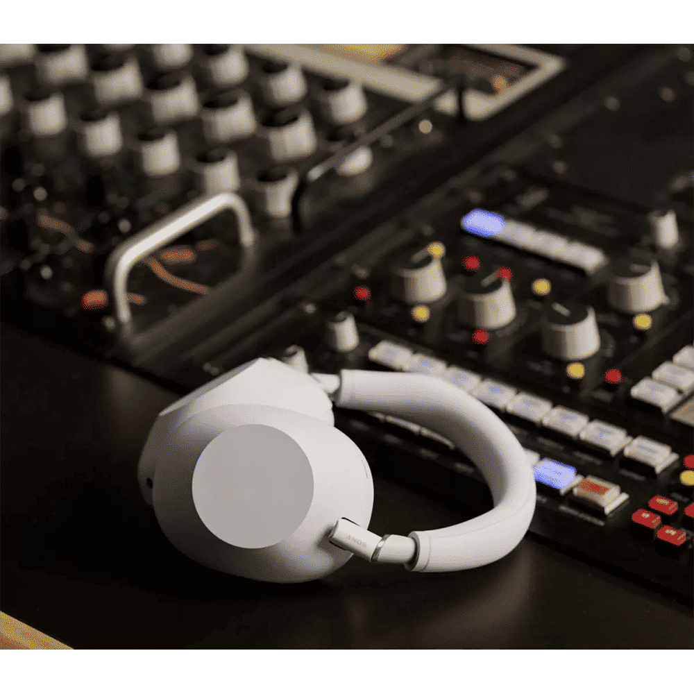 SONY 1000X Series WH-1000XM6 Bluetooth Headphone with Mic (Adaptive Noise Cancellation, Over Ear, Platinum Silver)_9