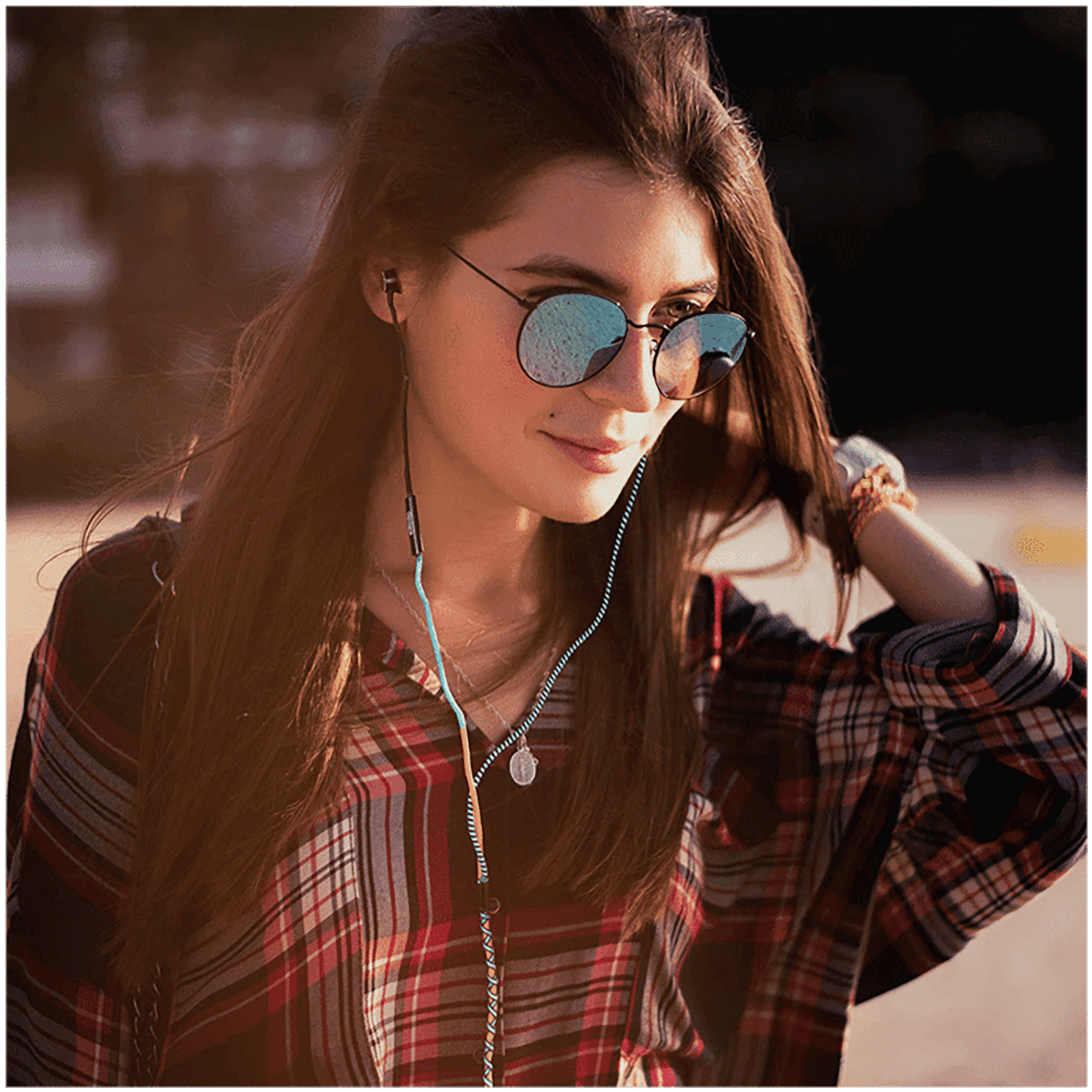 CROSSLOOP Pro CSLE012-E Wired Earphone with Mic ( In-Ear, Orange/Blue )_10