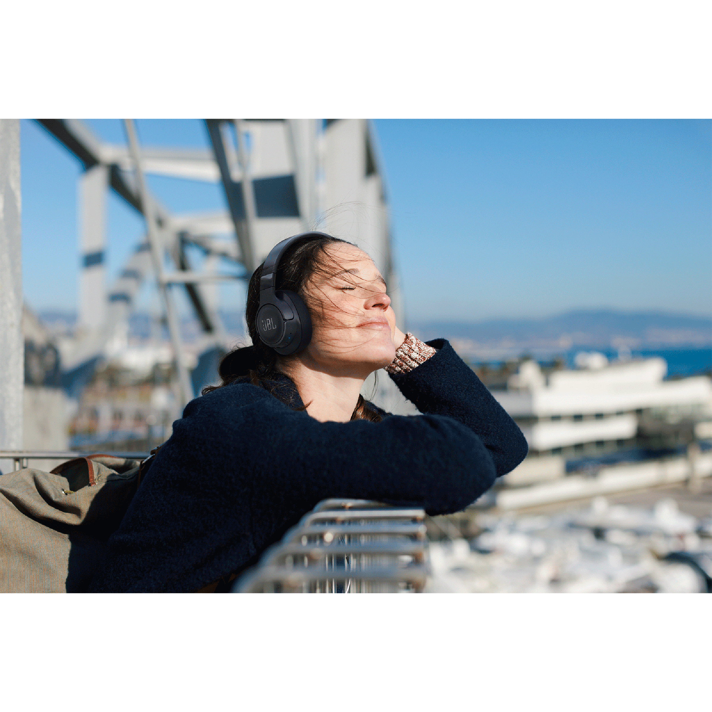 JBL Tune 700 JBLT700BTBLU Bluetooth Headphone with Mic (27 Hours Playback, Over Ear, Blue)_8