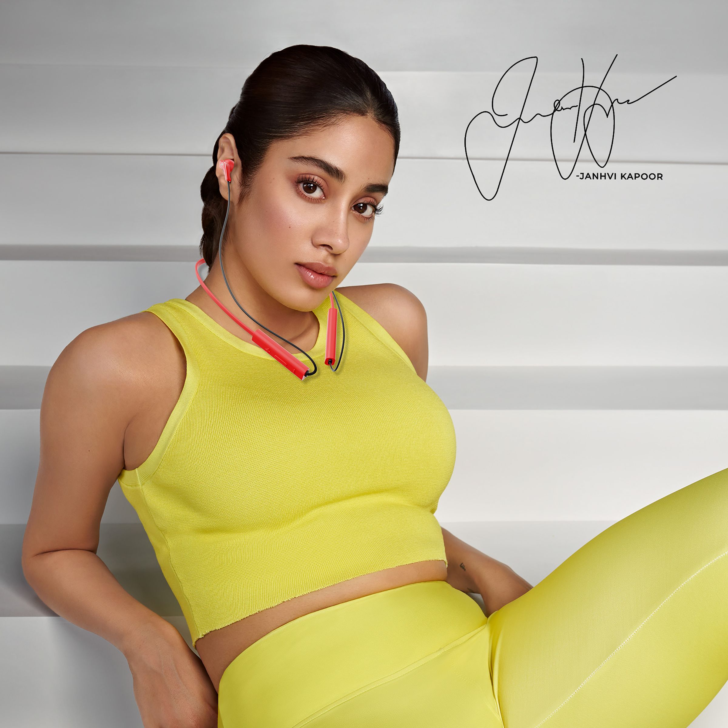 ZEBRONICS Yoga 4 Neckband (Voice Assistant Supported, Blue) ZEBRONICS Yoga 4 Neckband (Voice Assistant Supported, Blue)_5