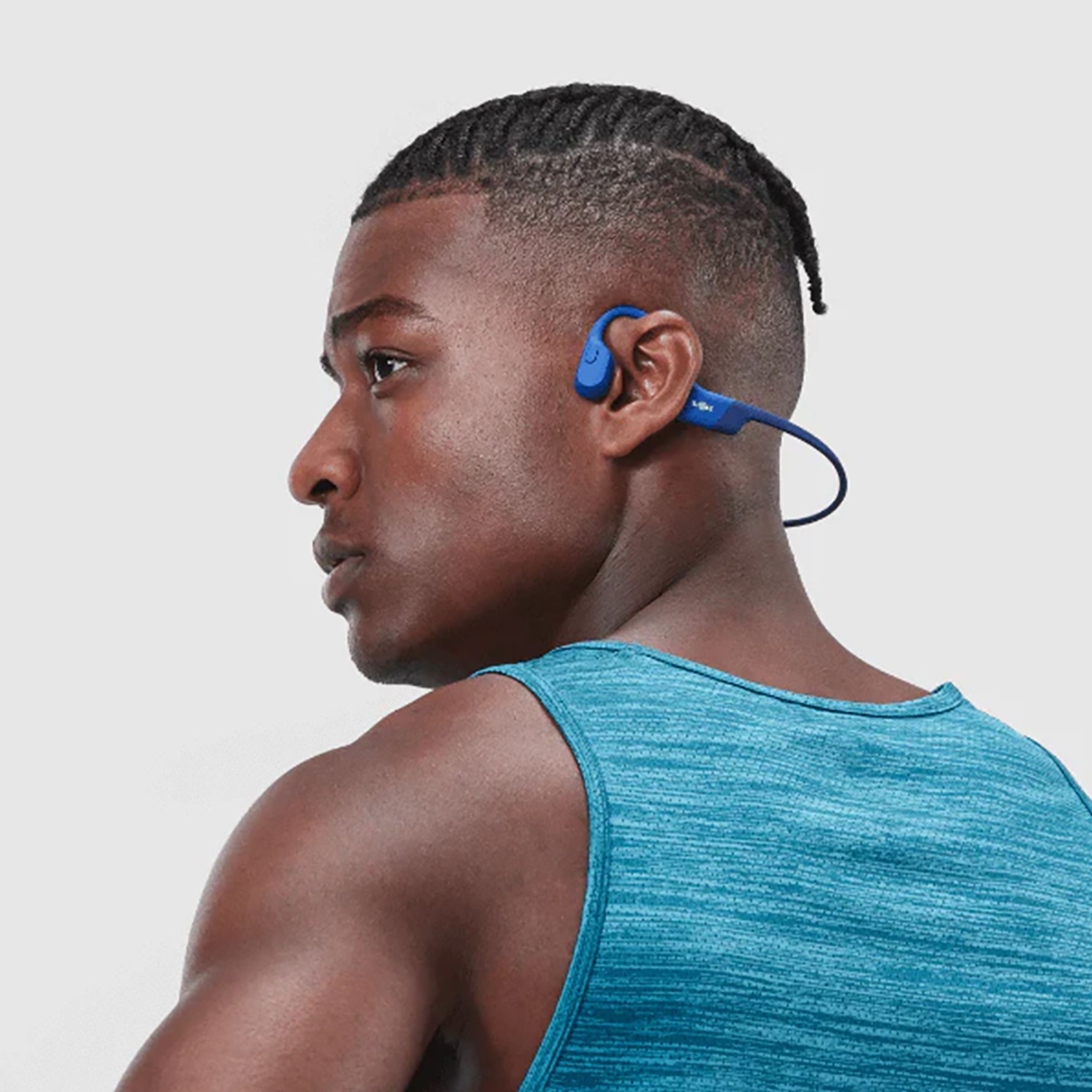 SHOKZ OpenRun Bone Conduction Bluetooth Headphone with Noise Isolation (IP67 Waterproof, 8 Hours Playtime, Blue) SHOKZ OpenRun Bone Conduction Bluetooth Headphone with Noise Isolation (IP67 Waterproof, 8 Hours Playtime, Blue)_6