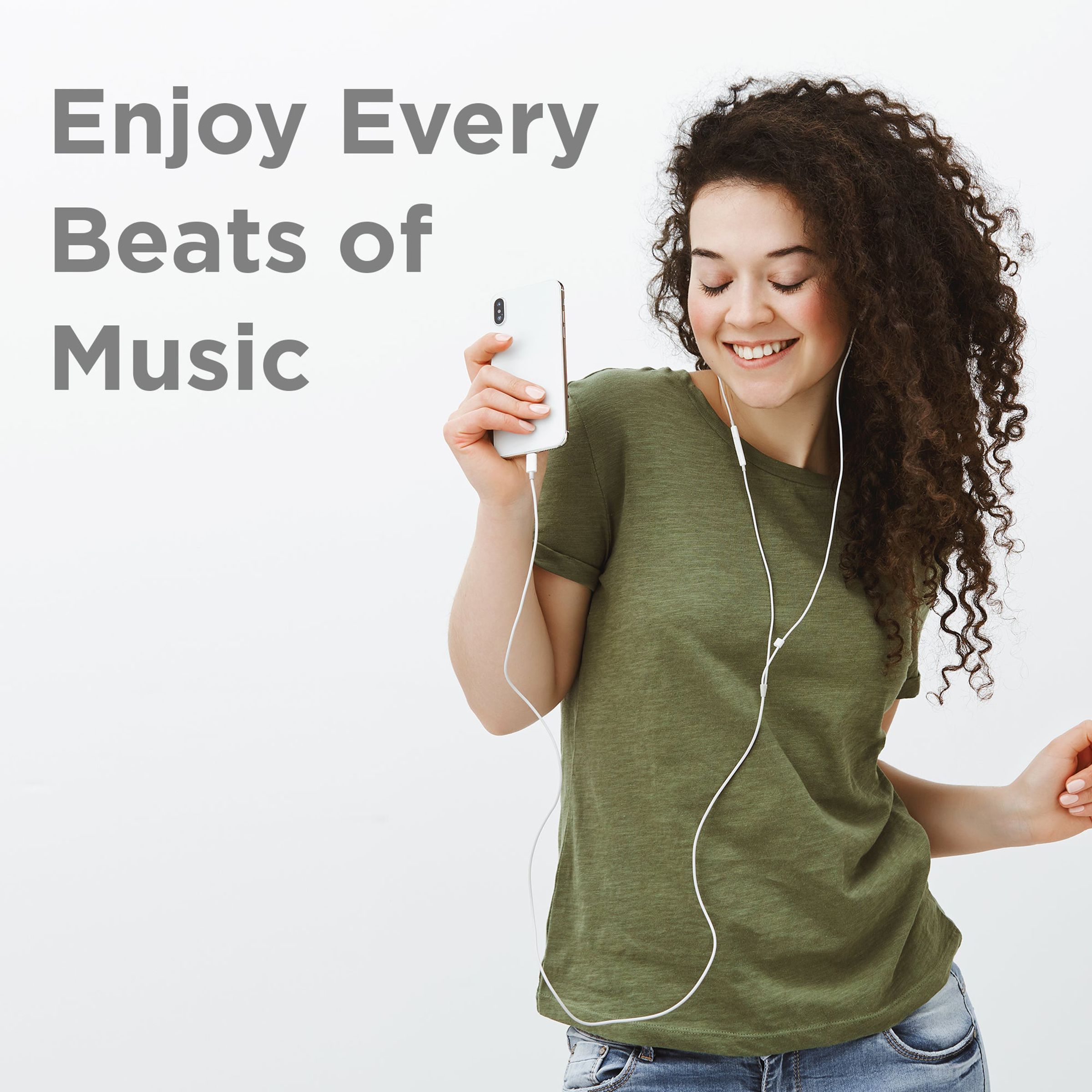 GIZmore ME344 Wired Earphone with Mic (In Ear, White)_3