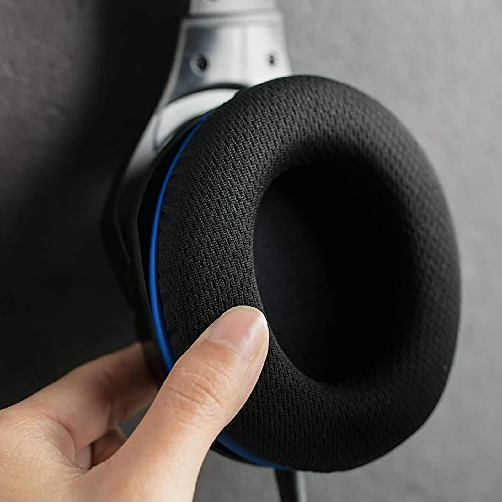 HyperX Cloud Stinger Core 4P5J8AA Wired Gaming Headset (40mm Drivers, Over Ear, Black and Blue) HyperX Cloud Stinger Core 4P5J8AA Wired Gaming Headset (40mm Drivers, Over Ear, Black and Blue)_9