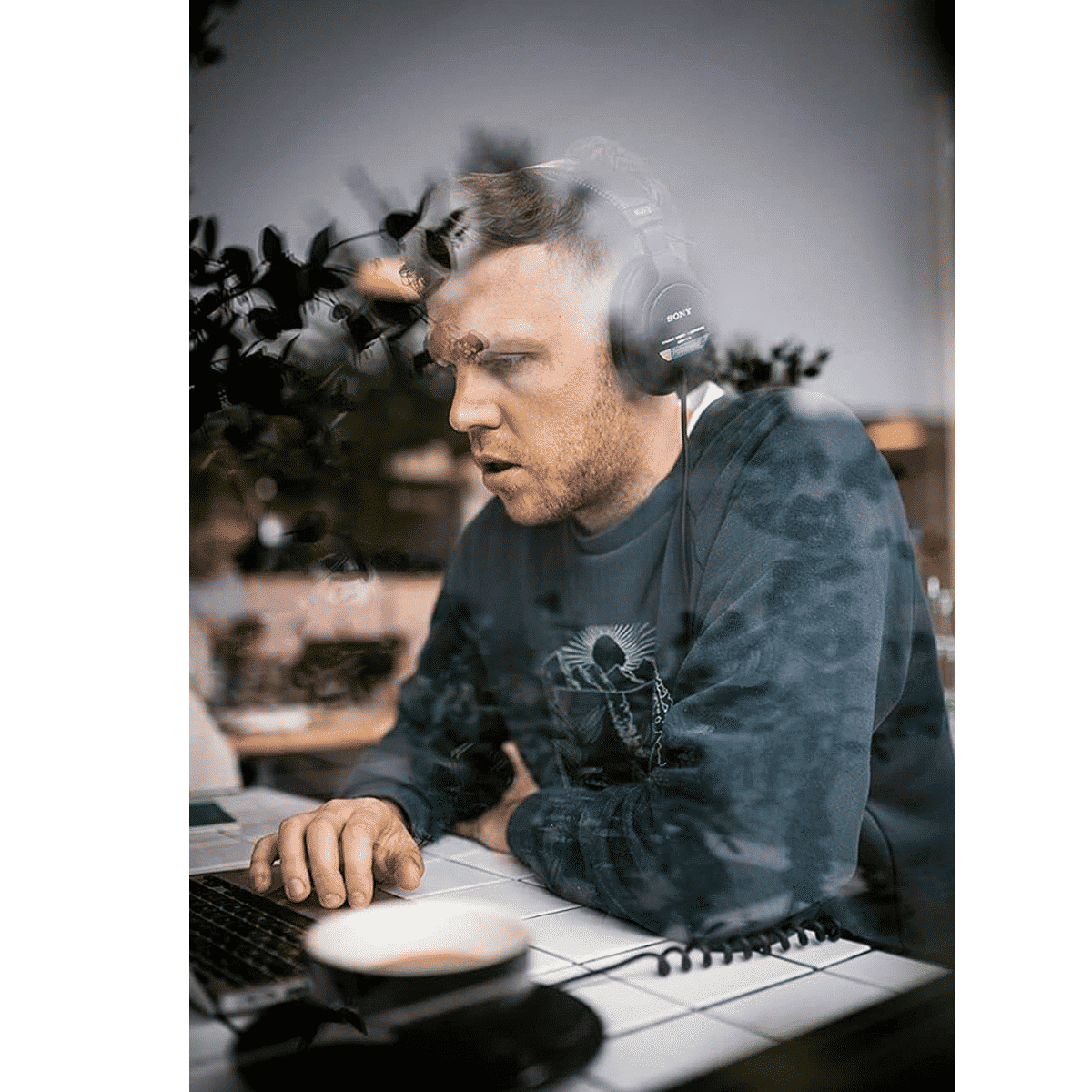 SONY MDR-7506 Wired Headphone with Mic (On Ear, Black)_9