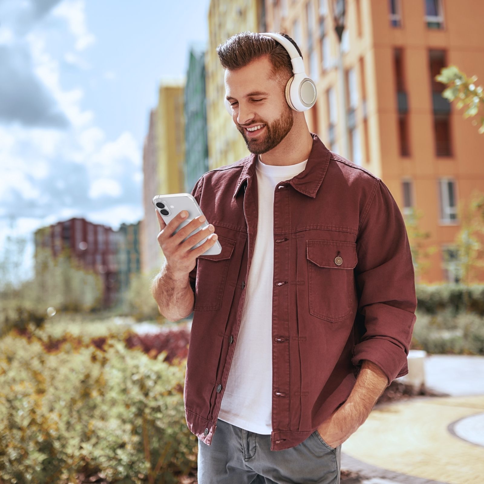 HYPHEN DURO TPU Back Cover & Tempered Glass Combo for Apple iPhone 17 (Magsafe Charging Compatible, Clear)_7