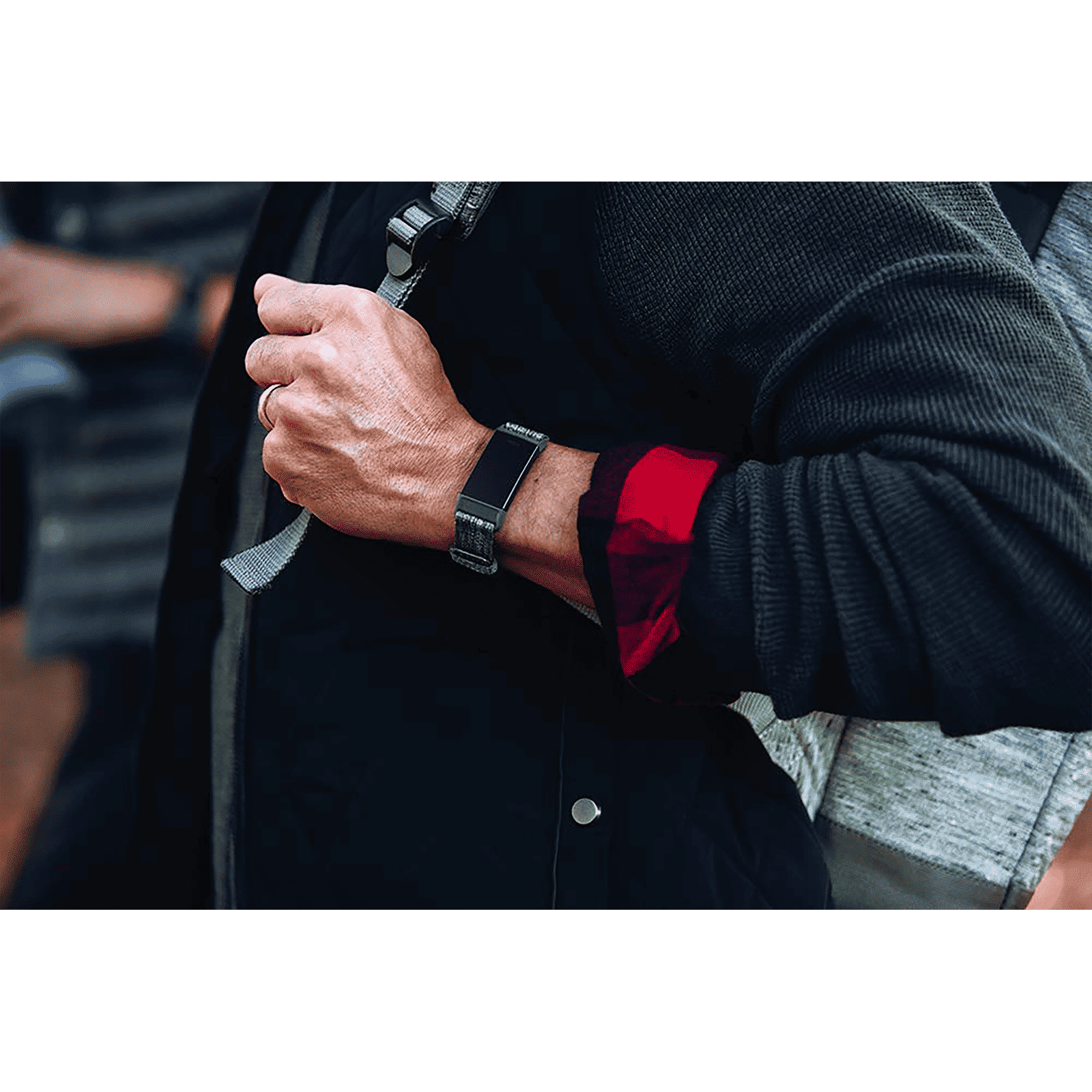 fitbit Silicone Sport Band for Charge 3 (Black)_11