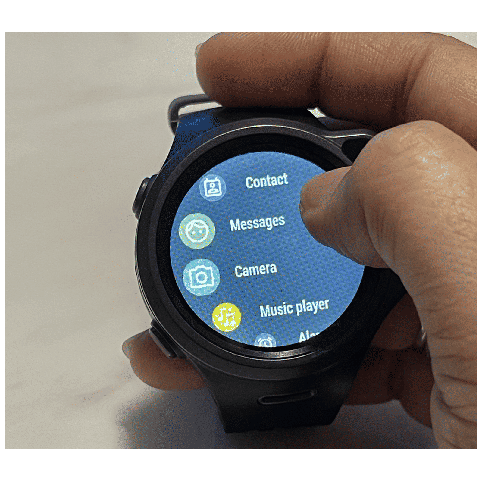 WATCHOUT Next-Gen Smartwatch with GPS (33.02mm Display, Water Resistant, Space Grey Strap)_7