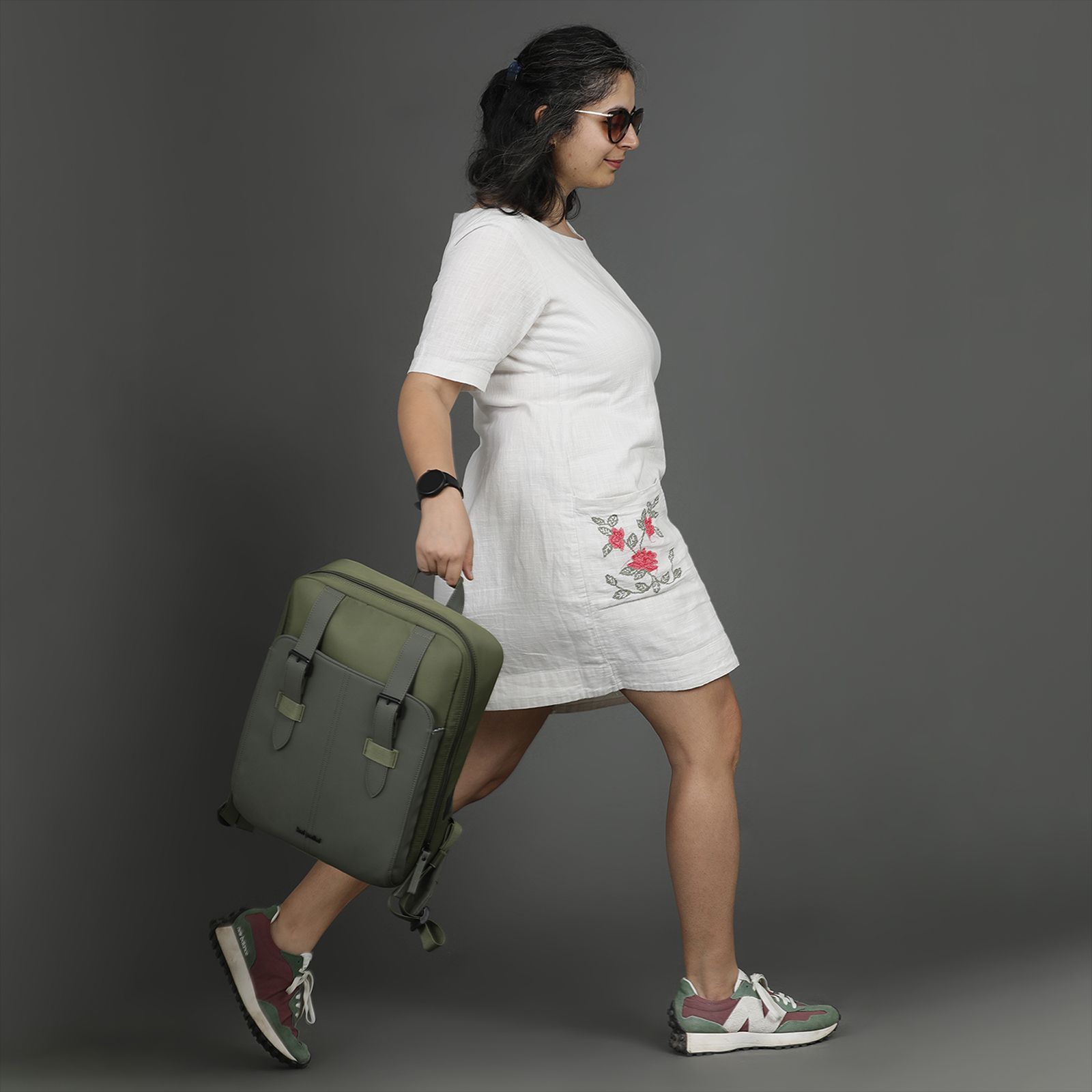 hoi polloi JYM Nylon, Polyester, PU Laptop Backpack for 16 Inch Laptop (11 L, Water Resistant, Camouflage Green) hoi polloi JYM Nylon, Polyester, PU Laptop Backpack for 16 Inch Laptop (11 L, Water Resistant, Camouflage Green)_8