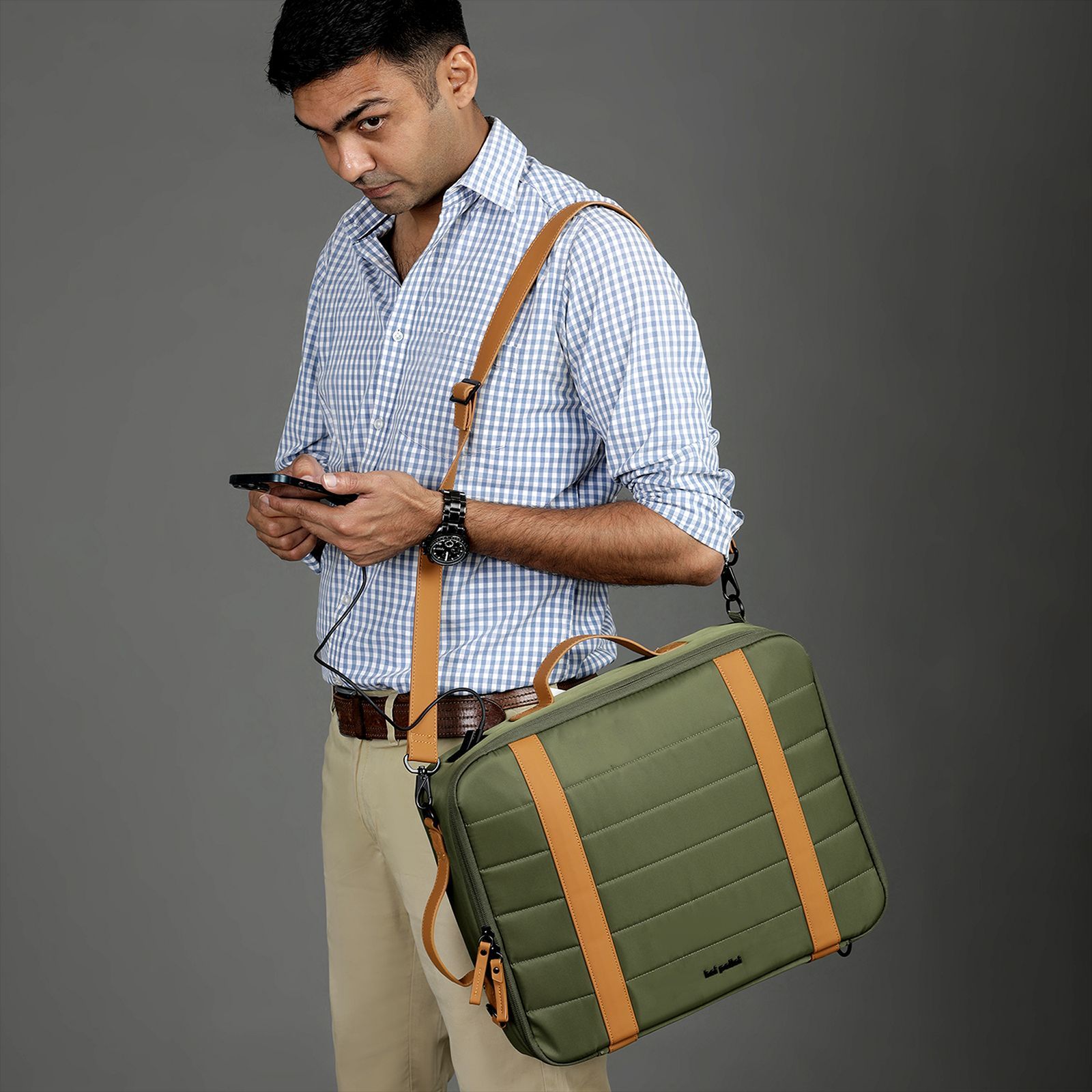 hoi polloi DWYT Nylon, Polyester, PU Laptop Messenger Bag for 16 Inch Laptop (11.7 L, Water Resistant, Camouflage Green & Tan)_7