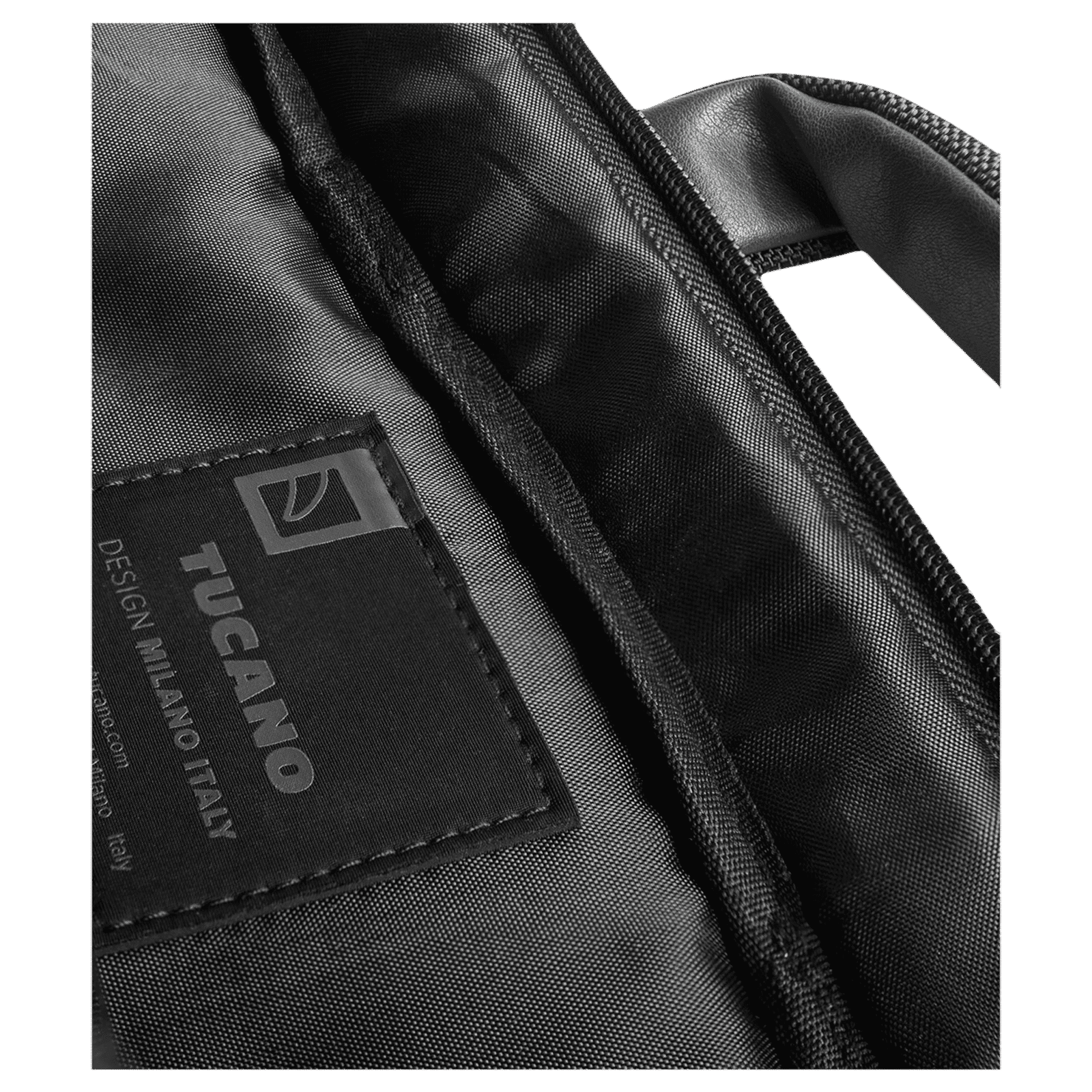 TUCANO Free & Busy PU Leather Laptop Sling Bag for 15.6 Inch Laptop (18 L, Adjustable Shoulder Strap, Black) TUCANO Free & Busy PU Leather Laptop Sling Bag for 15.6 Inch Laptop (18 L, Adjustable Shoulder Strap, Black)_10