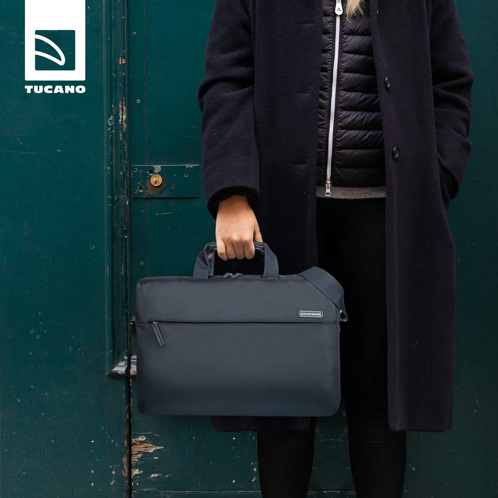 TUCANO Free & Busy PU Leather Laptop Sling Bag for 15.6 Inch Laptop (18 L, Adjustable Shoulder Strap, Black) TUCANO Free & Busy PU Leather Laptop Sling Bag for 15.6 Inch Laptop (18 L, Adjustable Shoulder Strap, Black)_12