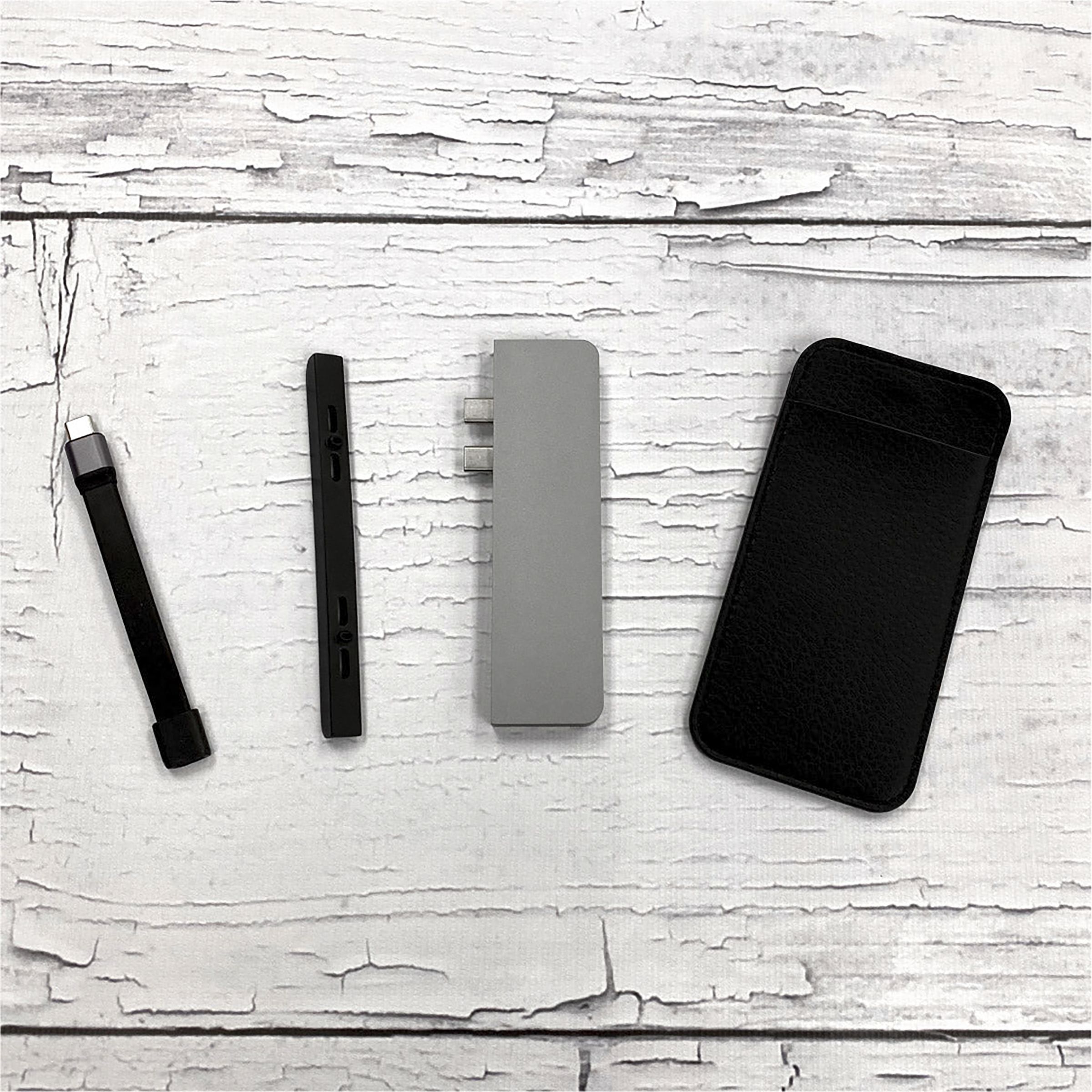 HYPERDRIVE DUO 7-in-2 USB 3.0 Type C to USB 3.0 Type C, USB 3.0 Type A, HDMI Type A, SD Card Slot, MicroSD Card Slot USB Hub (Magnetic Strip Mounting, Space Grey)_3