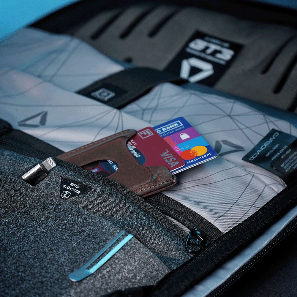 Carbonado GT3 Nylon, Polyester Laptop Backpack for 15 Inch Laptop (28 L, Water Repellent, Azure)_8